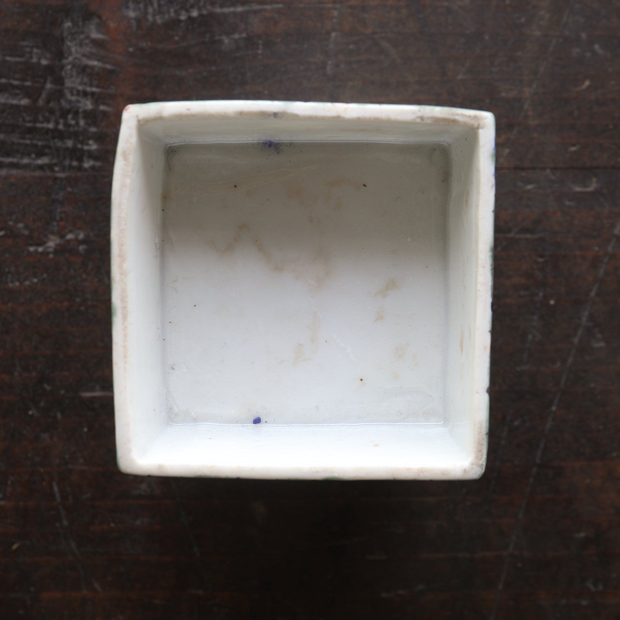 CAJA ESCALONADA PARA DULCES, Ko-Imari, Período Edo(1603–1867 d. C.)
