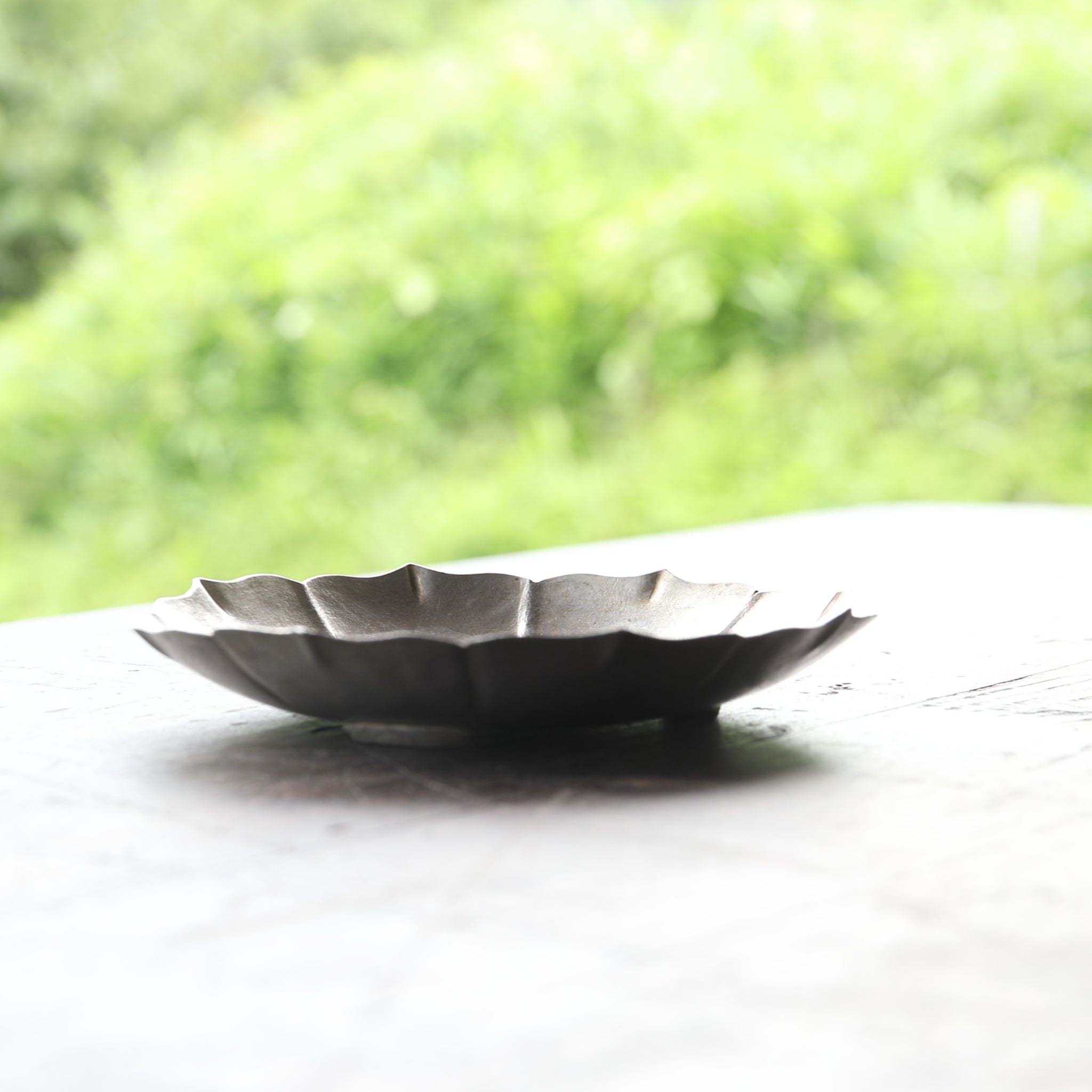 OLD LOBED-FLOWER-SHAPED TIN TEAPOT STAND, Qing Dynasty(1616–1911CE)