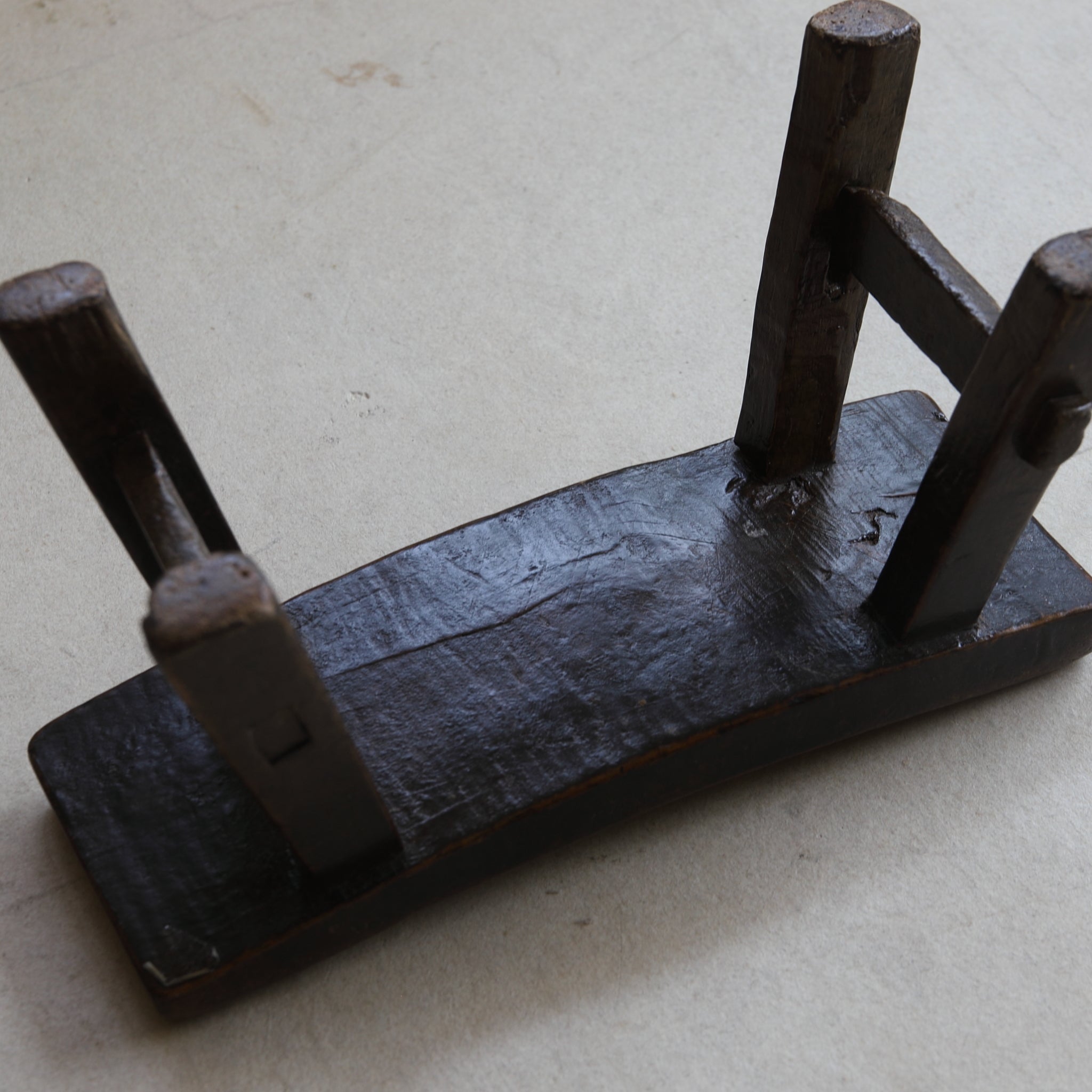 ASIENTO DE MADERA, a, Dinastía Joseon(1392–1897 d. C.)