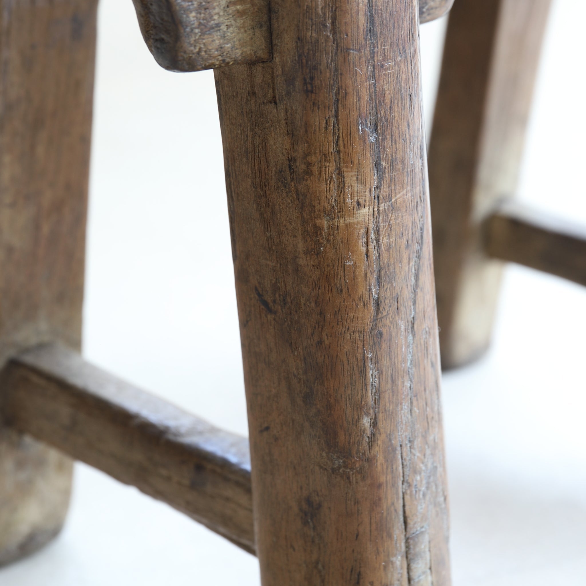 ASIENTO DE MADERA, b, Dinastía Joseon(1392–1897 d. C.)