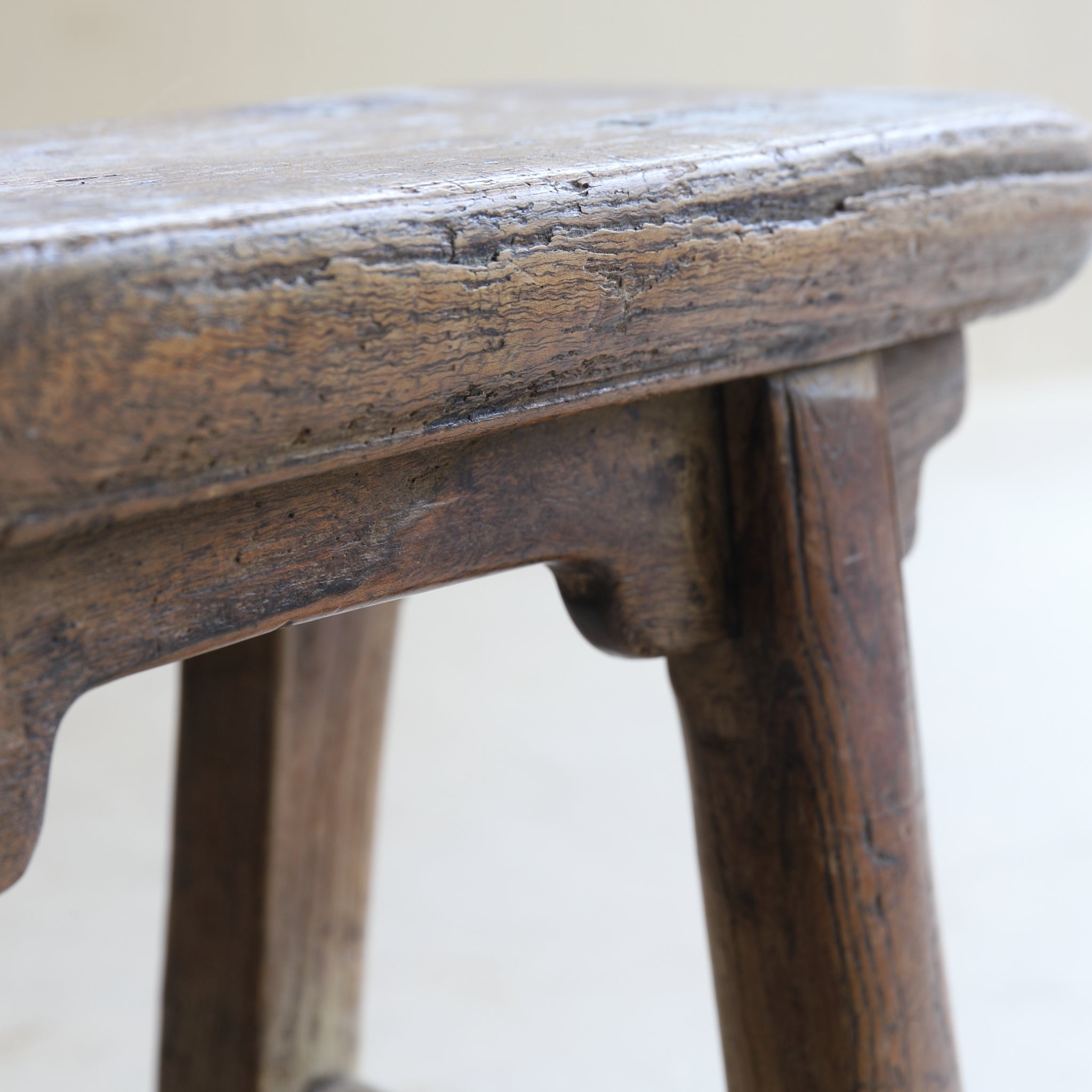 ASIENTO DE MADERA, b, Dinastía Joseon(1392–1897 d. C.)