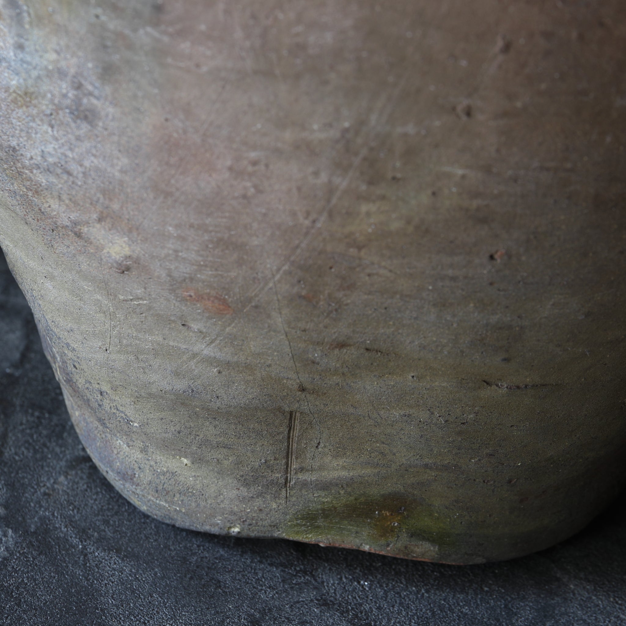 LARGE MISSHAPEN JAR, Nanban, Muromachi Period(1336–1573CE)
