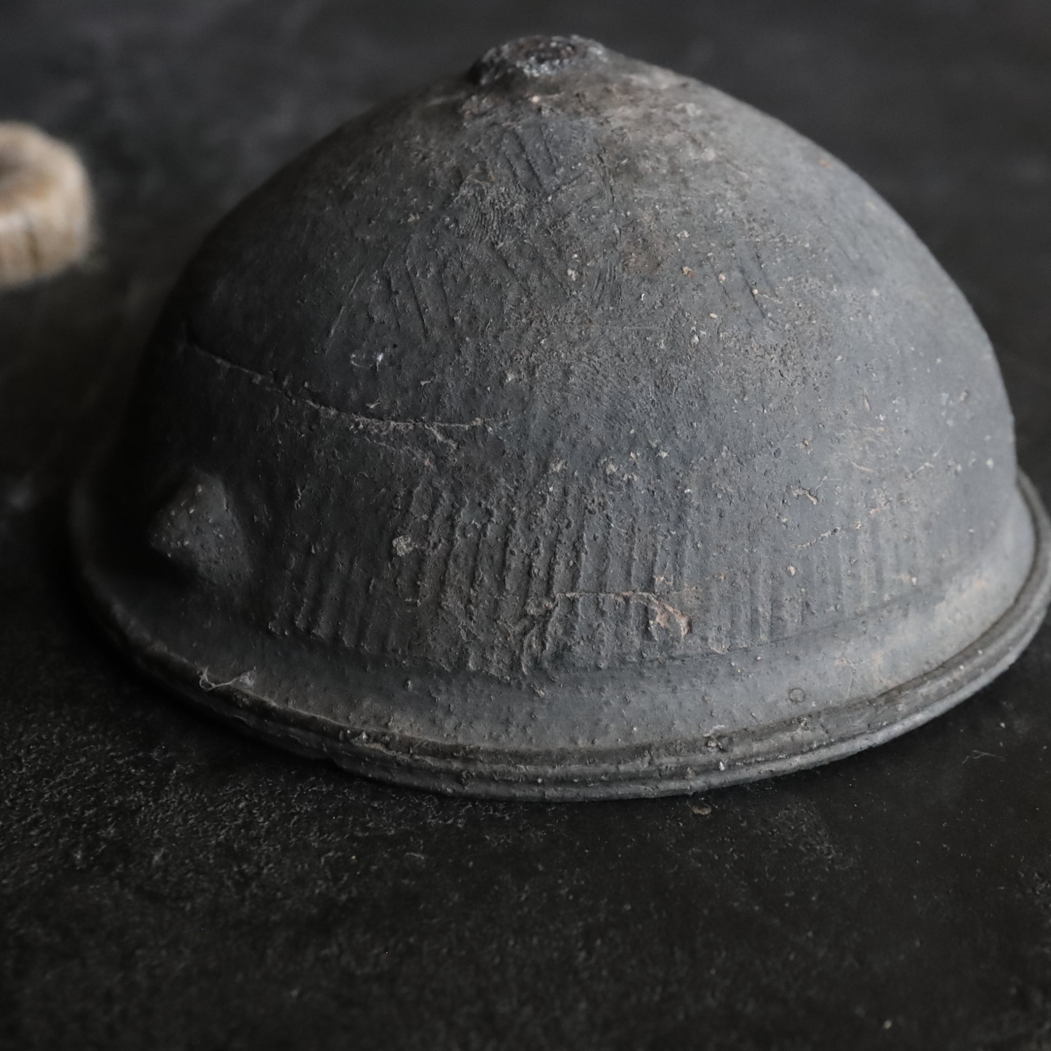CUENCO CON DOS ASAS, Cerámica Sue, con base anular, Período Nara(710–794 d. C.)