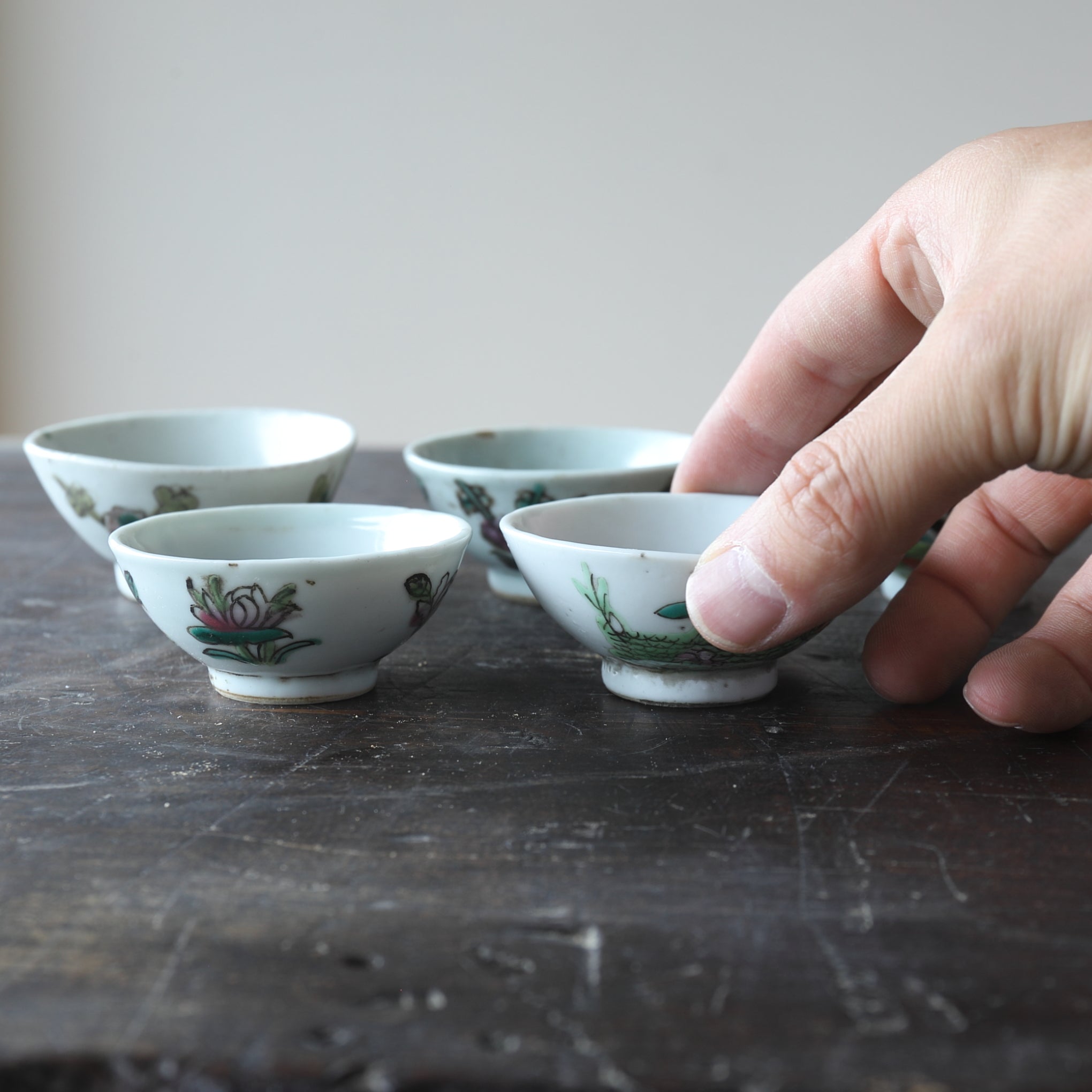 TAZA DE TÉ, juego de 5, Dinastía Qing(1616–1911 d. C.)