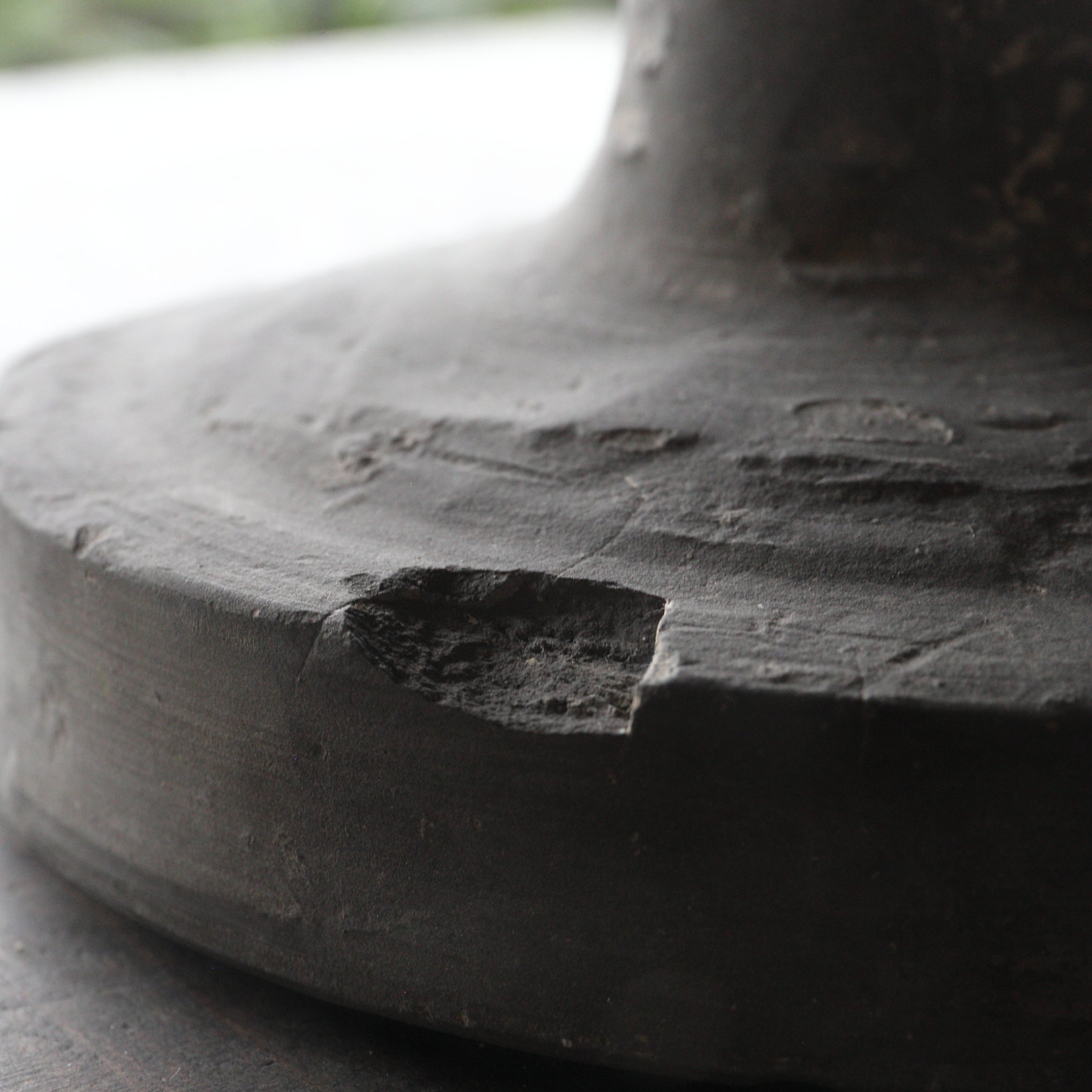DISH, Gray Earthenware, with incised characters, Han Dynasty(206BCE–220CE)