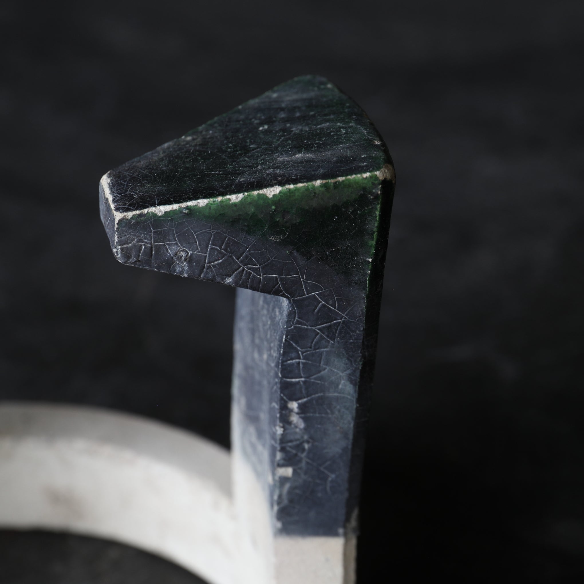 BRASERO y TENAZAS PARA FUEGO, Hecho por Miura Chikusen, con caja de madera, Período Taisho(1912–1926 d. C.)