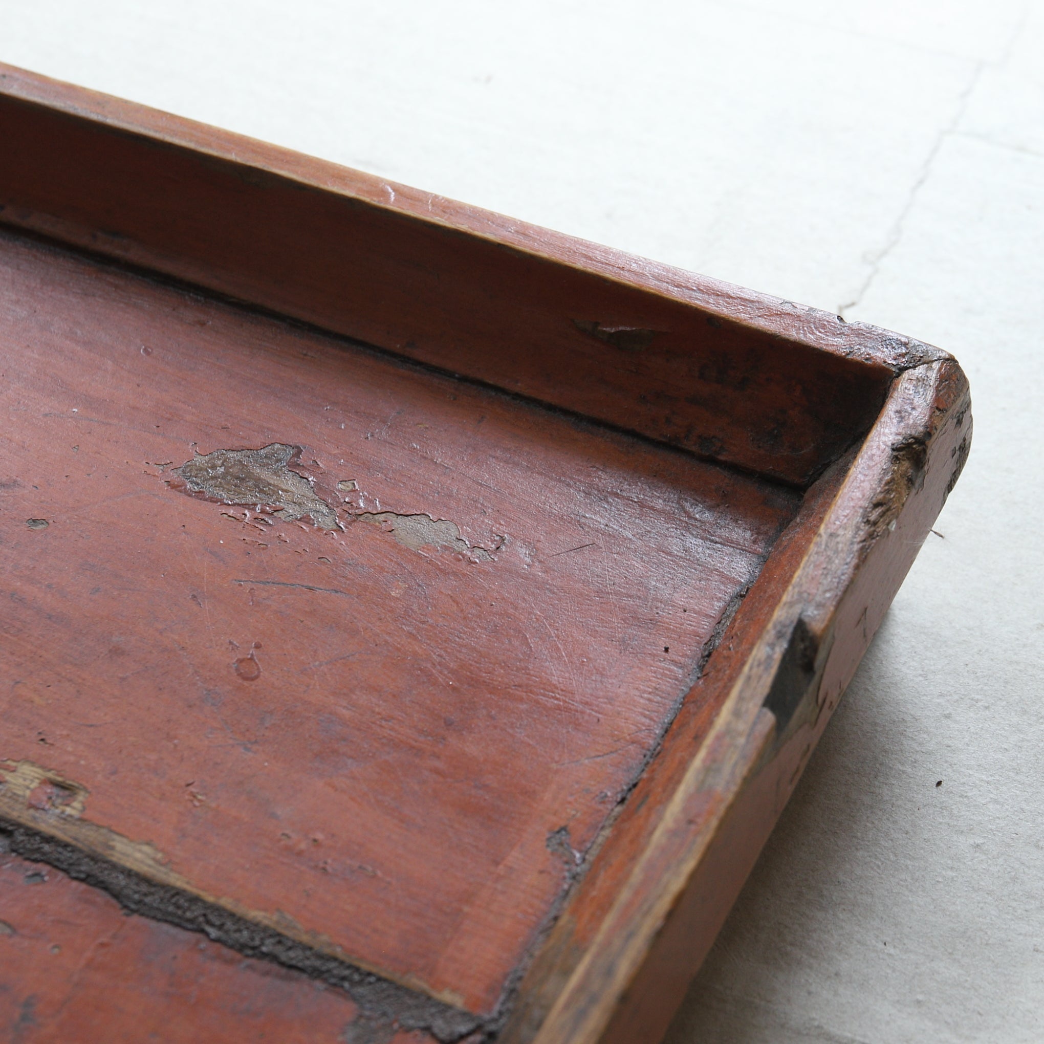 BANDEJA DE MADERA GRANDE, En forma de cuadrada, a6, Dinastía Joseon(1392–1897 d. C.)