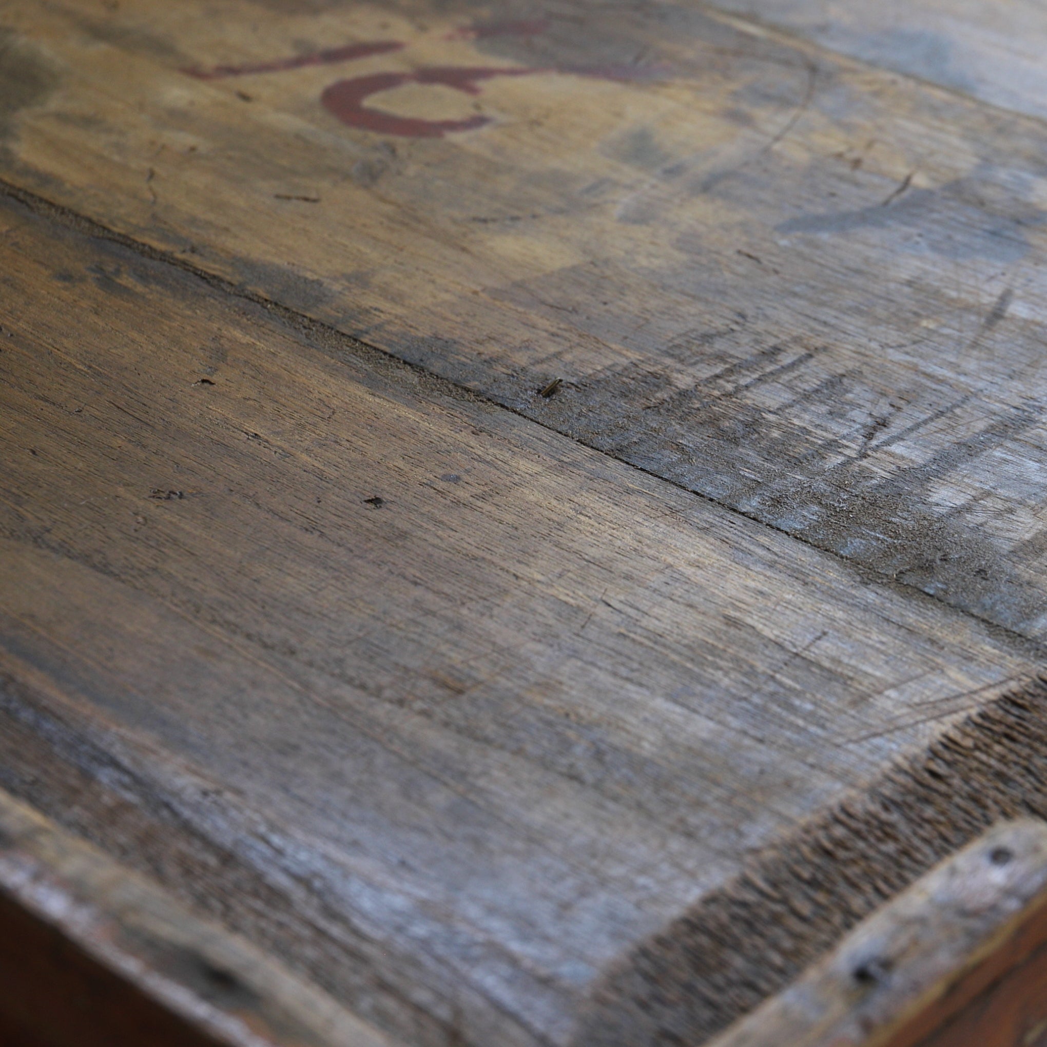 BANDEJA DE MADERA GRANDE, En forma de cuadrada, a6, Dinastía Joseon(1392–1897 d. C.)