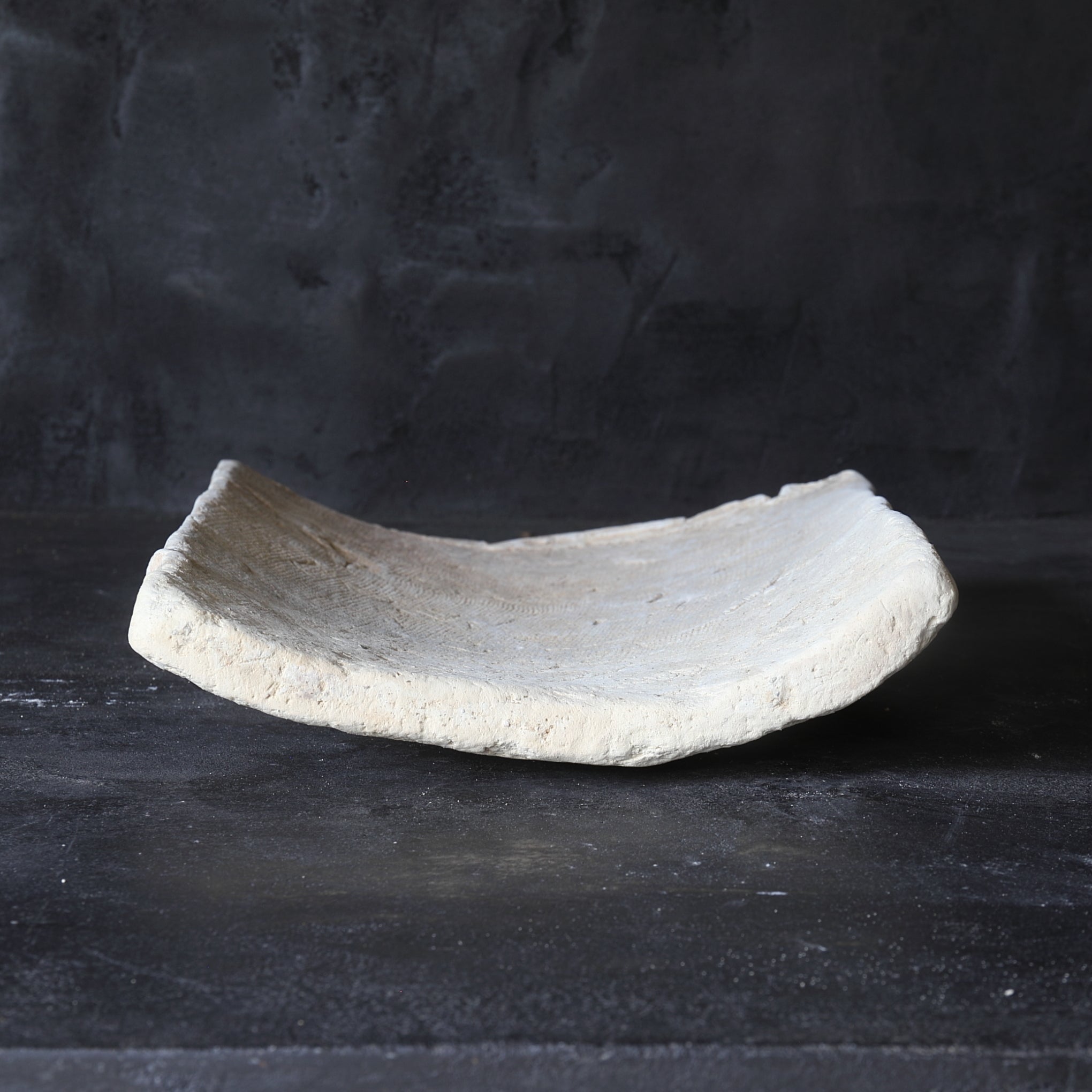TEJA CON IMPRESIONES DE TELA, Período Nara(710–794 d. C.)