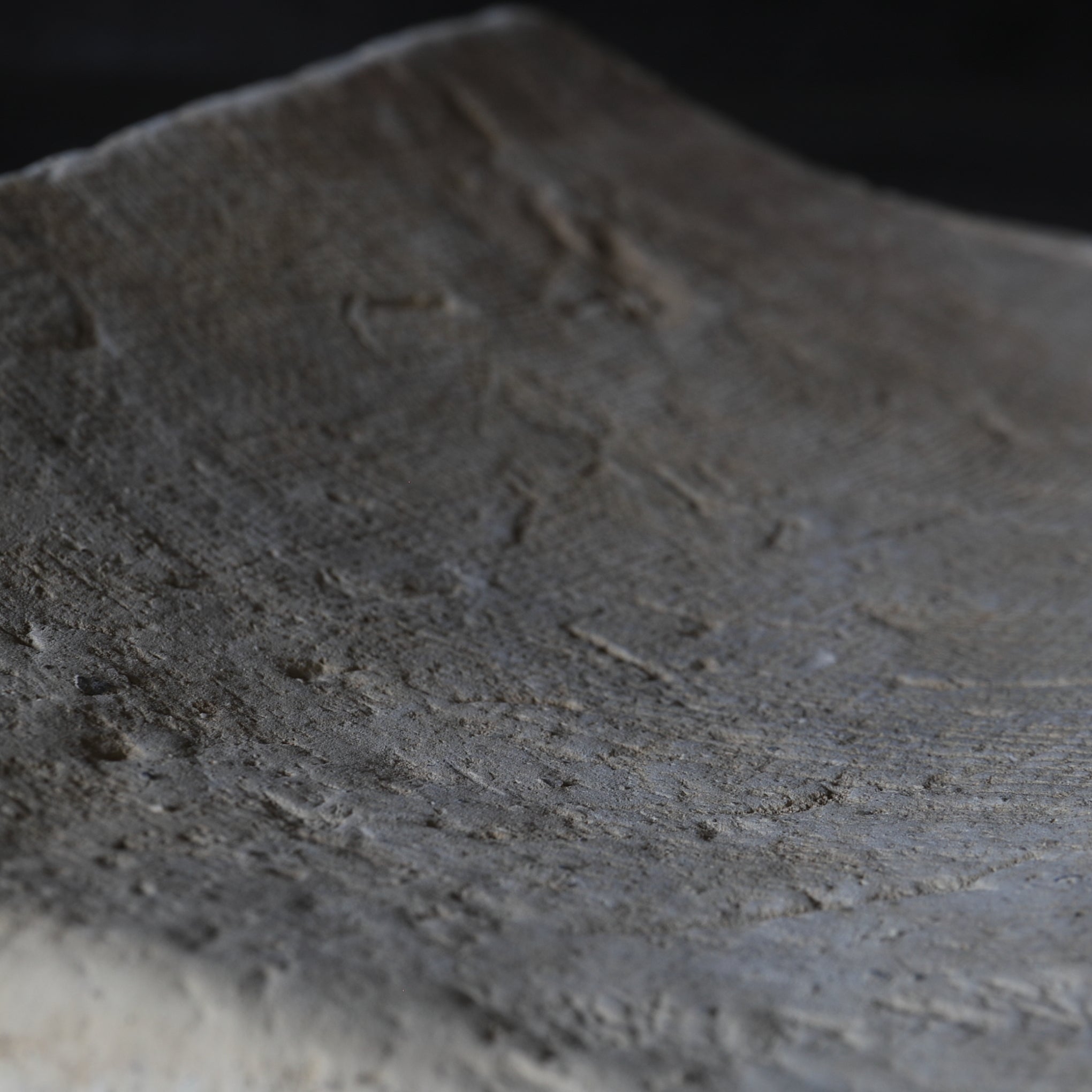 TEJA CON IMPRESIONES DE TELA, Período Nara(710–794 d. C.)