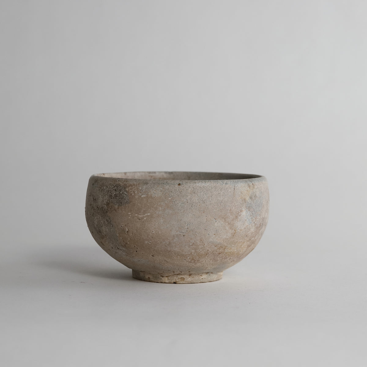 李朝 堅手茶碗（1392–1897 CE） | 入蘆花（ロカニイル）