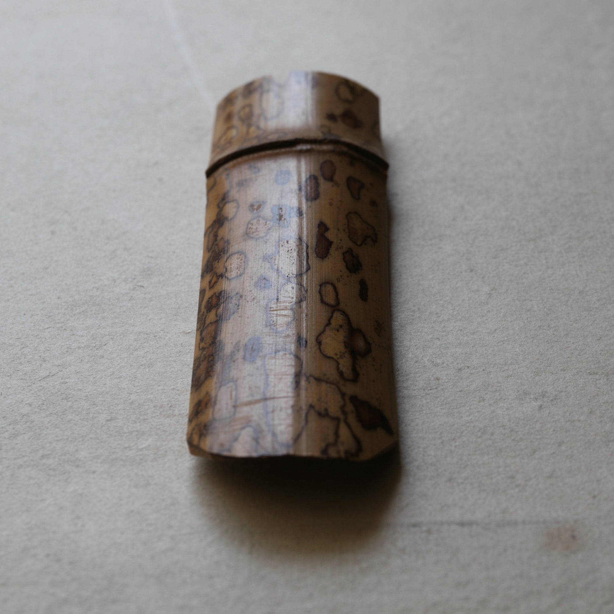 CUCHARA PARA TÉ DE BAMBÚ ESTAMPADA, Moderno(Siglos XIX–XX)