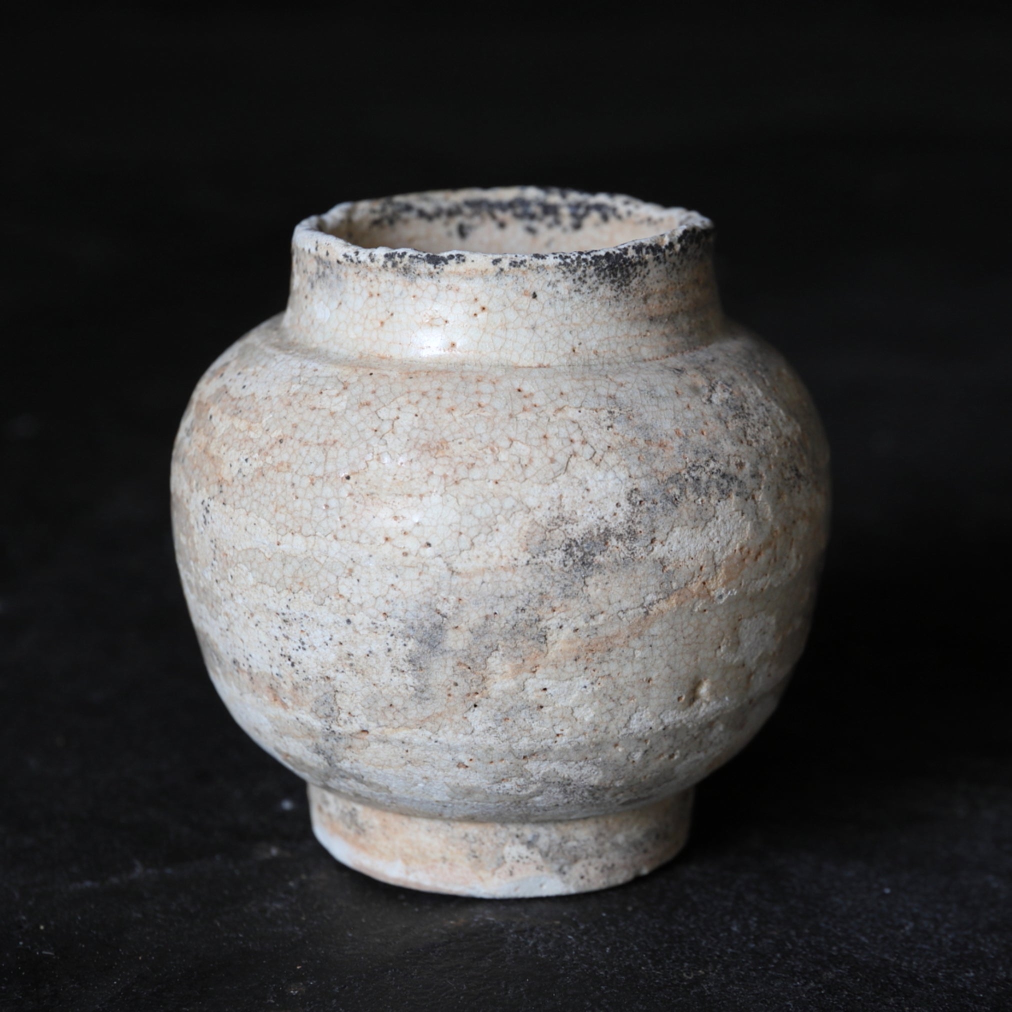VASO PICCOLO, Ko-Seto, smaltato a cenere, Periodo Muromachi(1336–1573 d.C.)