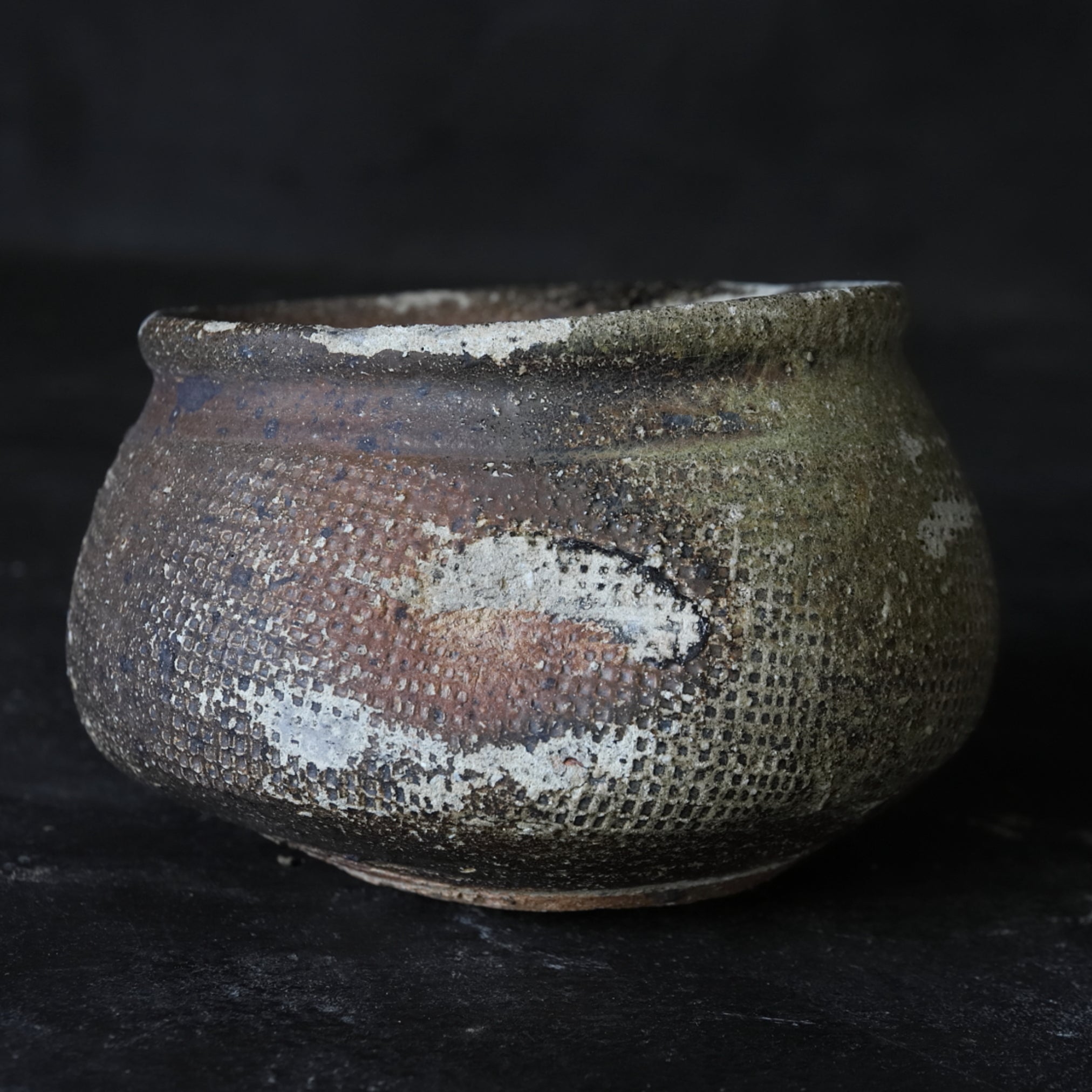 VASO, Terracotta grigia, con decorazione impressa, Periodo Stati Combattenti(770–221 a.C.)