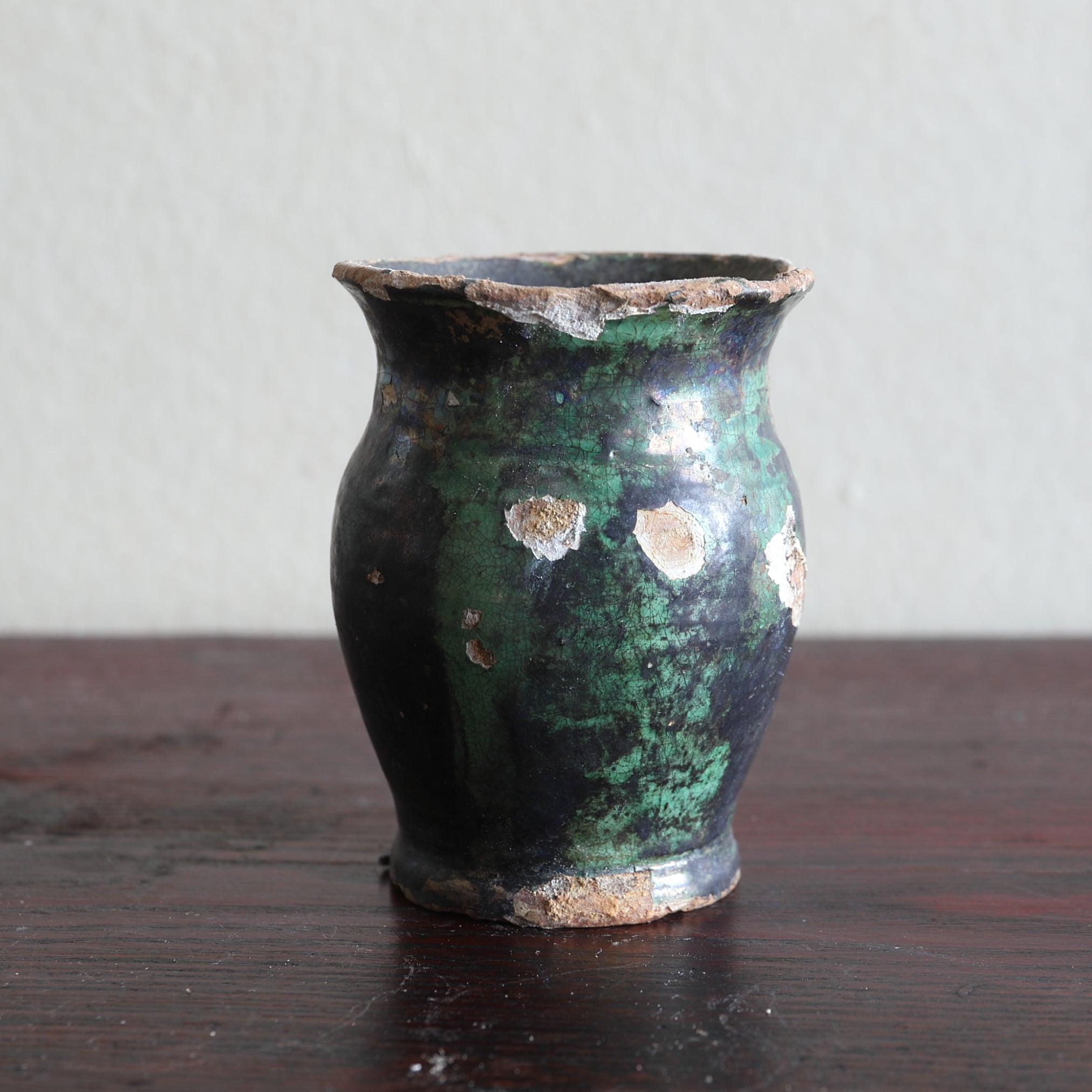 جرة صغيرة، مطلي بالأخضر، تحفة هولندية ، العصر الحديث المبكر(القرن 16–19)