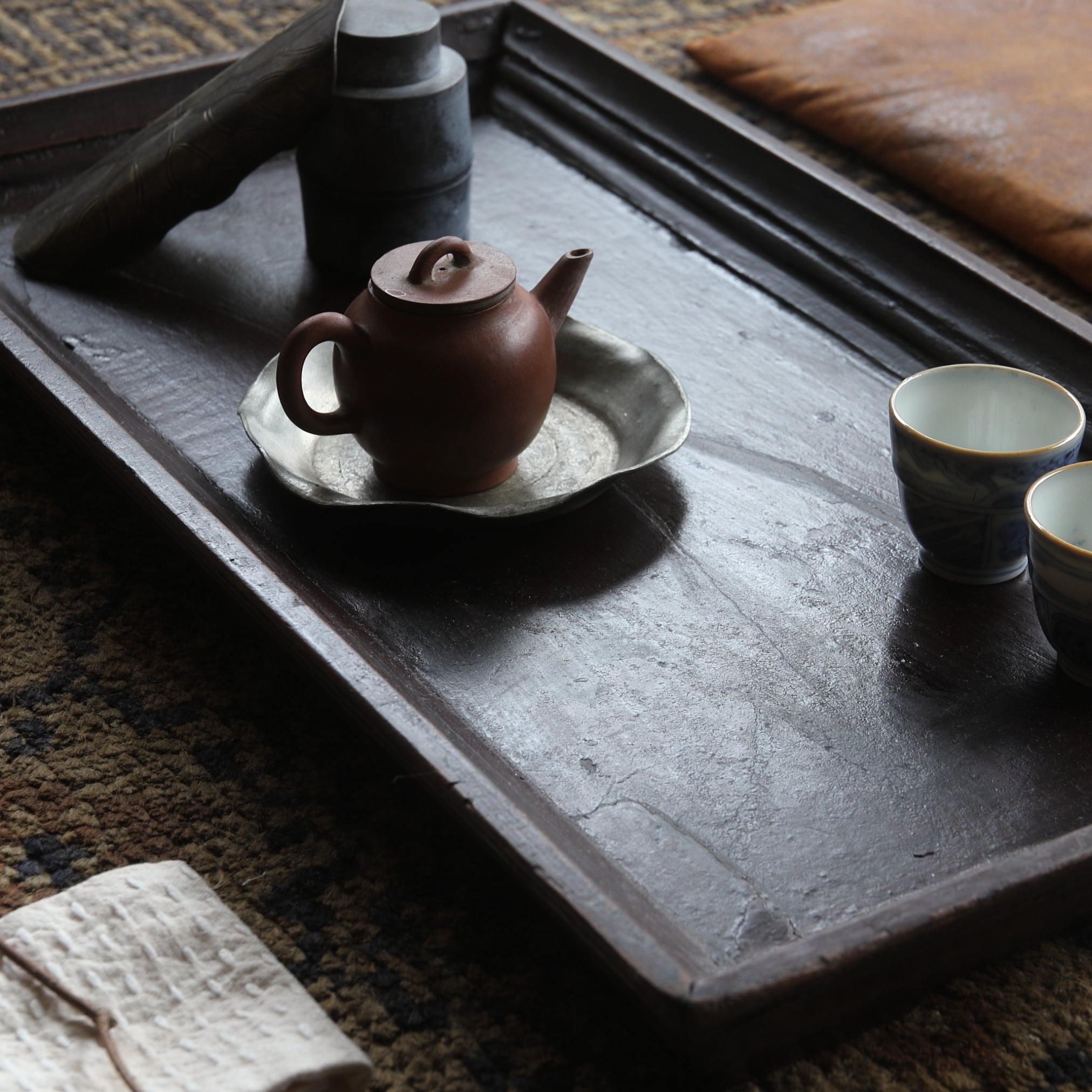 WOODEN RECTANGULAR TRAY, a6, Joseon Dynasty(1392–1897CE)