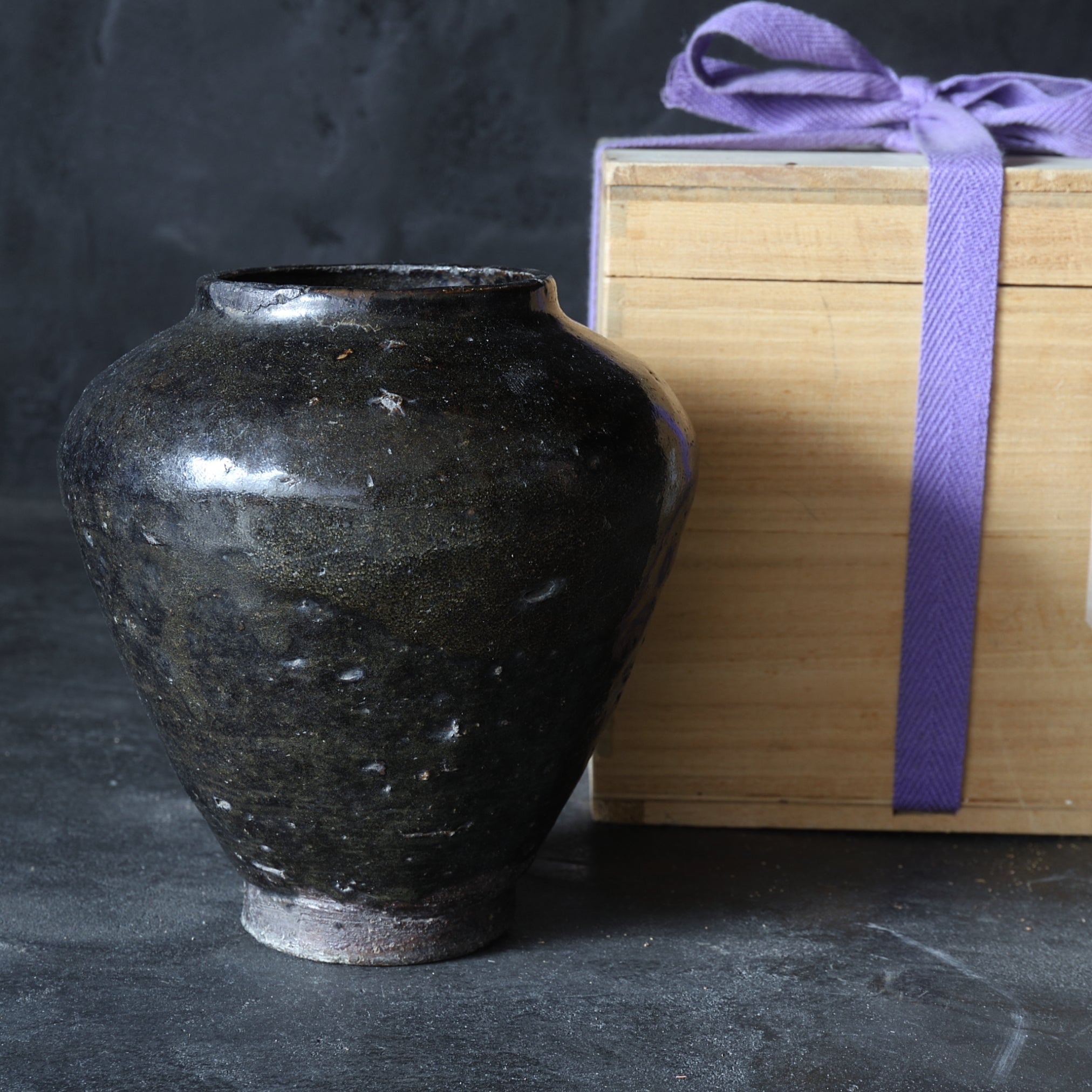VASO, Porcellana nera di Goryeo, Dinastia Goryeo(918–1392 d.C.)