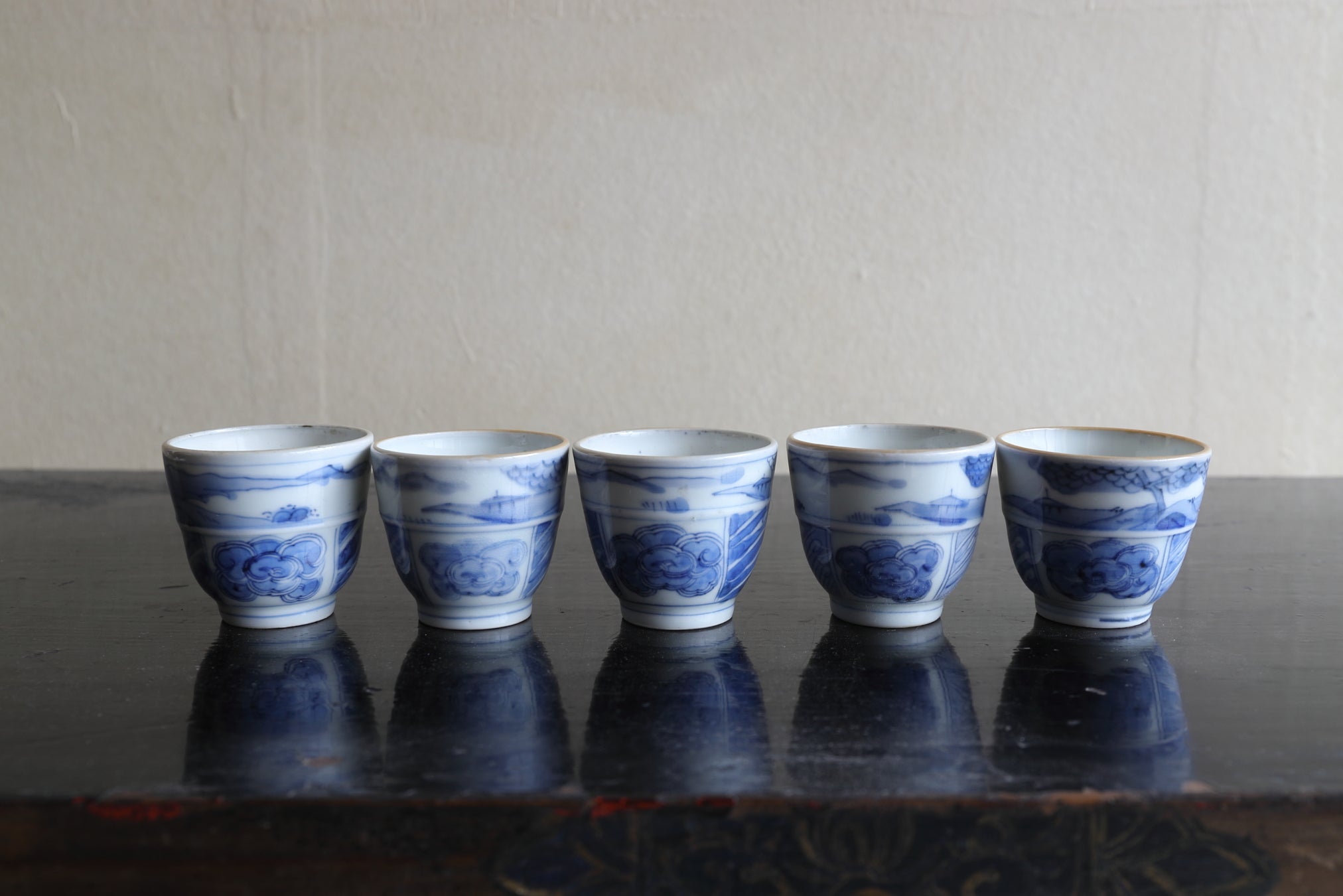 TAZZA DA SENCHA FASCIATO, Ko-Imari, set da 5, Periodo Edo(1603–1867 d.C.)