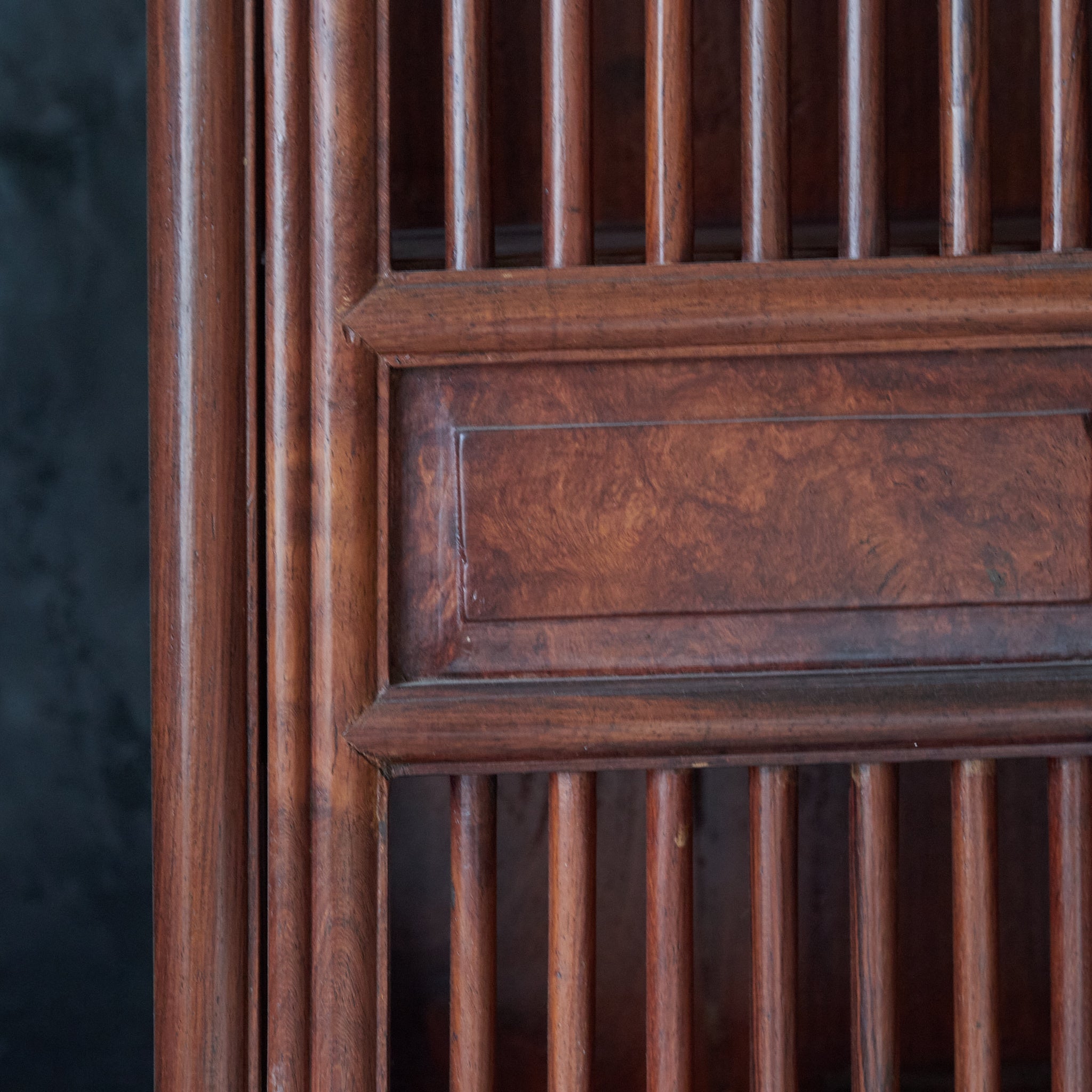 Chinese wood tea shelf Qing dynasty/1616-1911CE