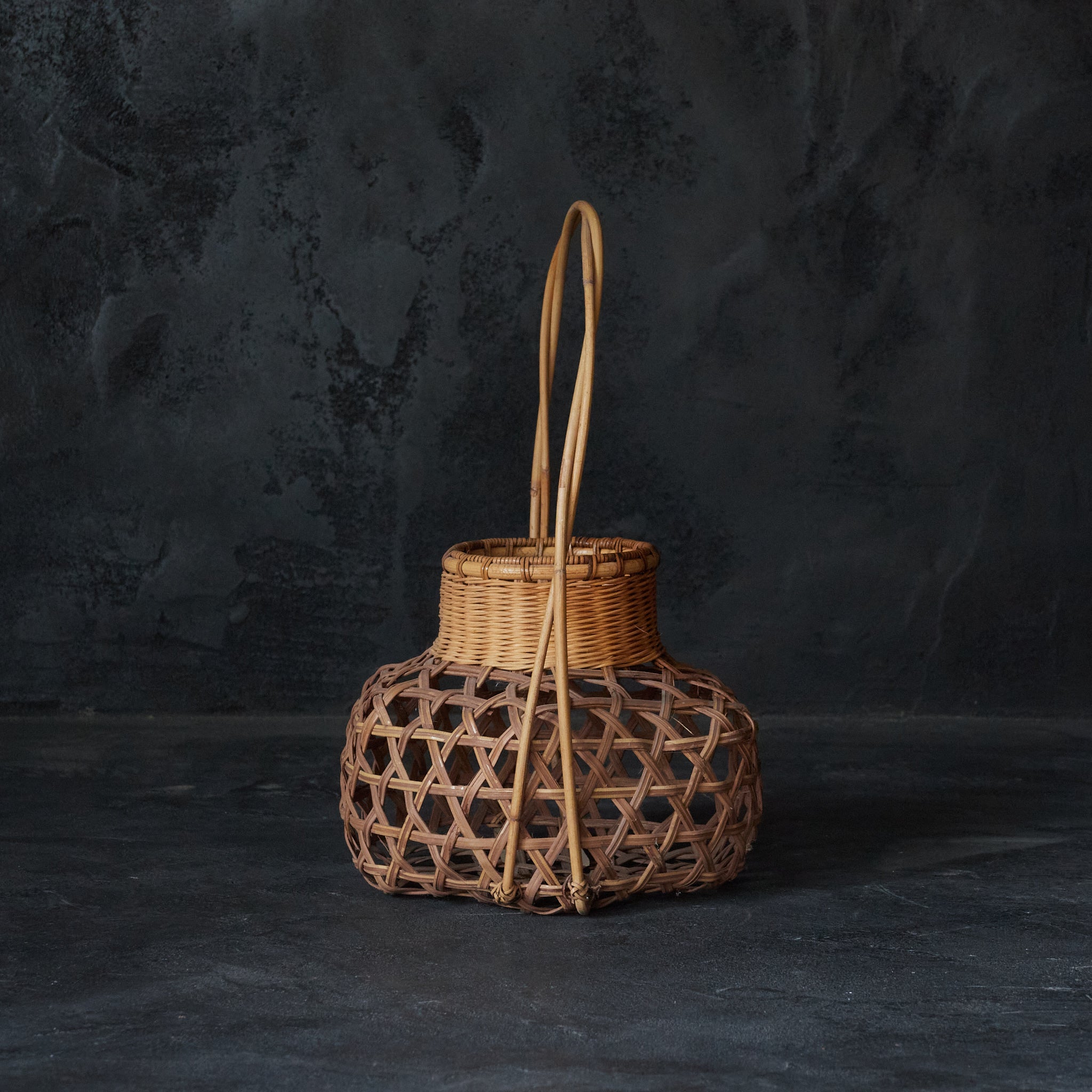 Sencha Runaway, Amber-colored Woven Basket, Taisho Period/1912-1926CE