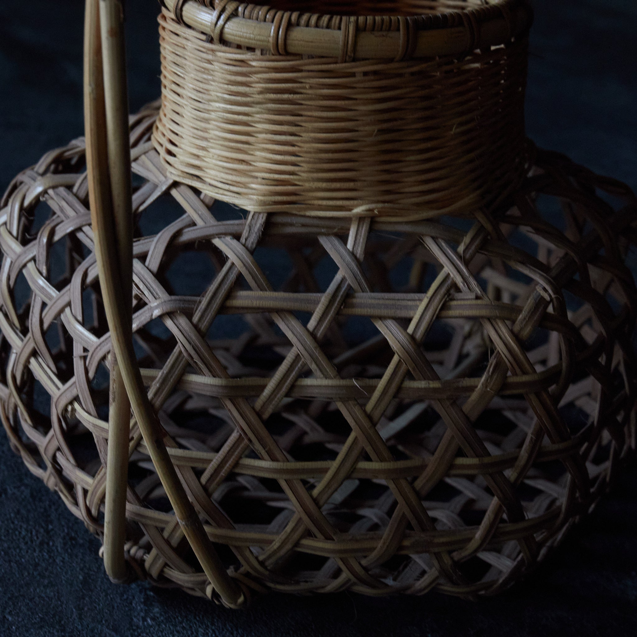 Sencha Runaway, Amber-colored Woven Basket, Taisho Period/1912-1926CE