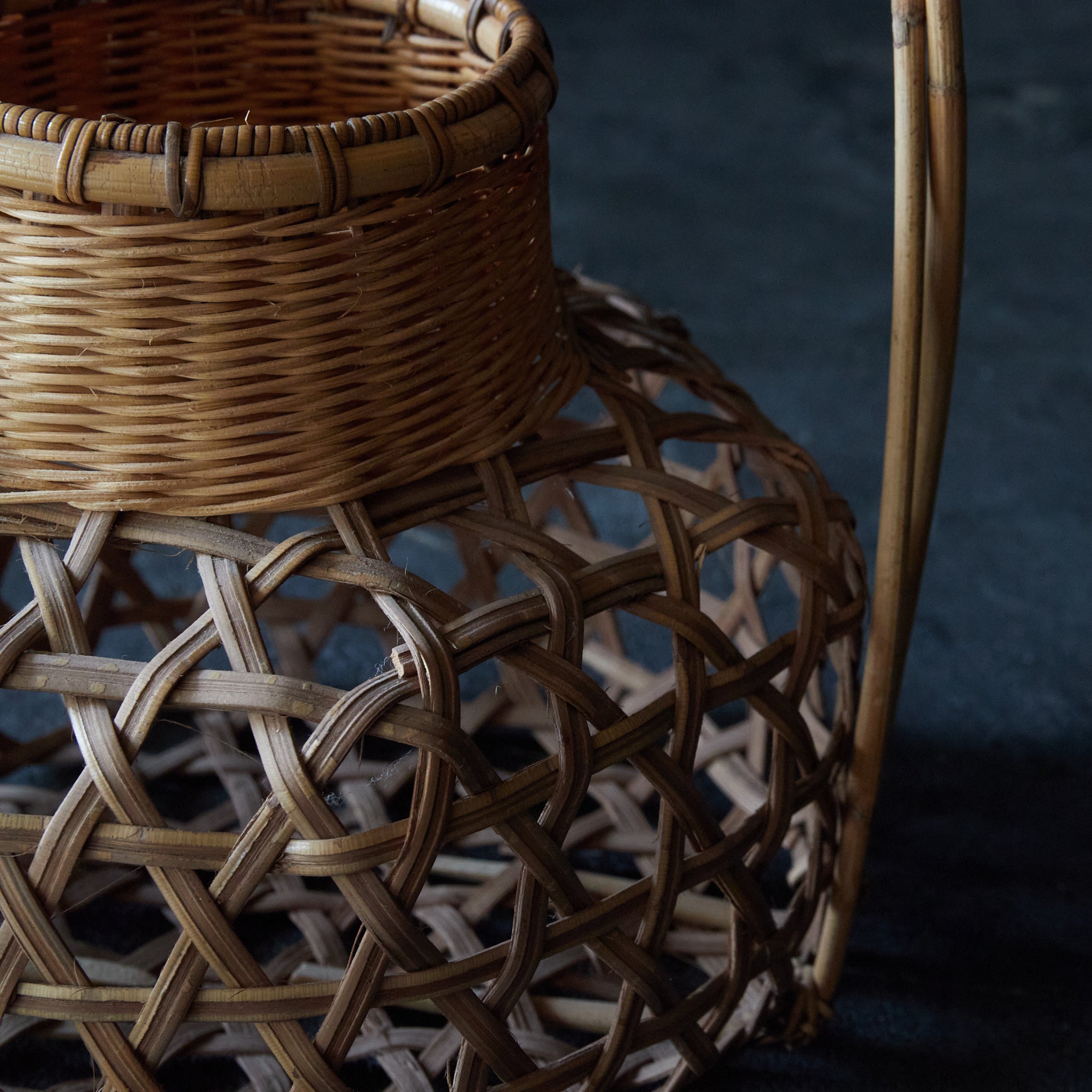 Sencha Runaway, Amber-colored Woven Basket, Taisho Period/1912-1926CE