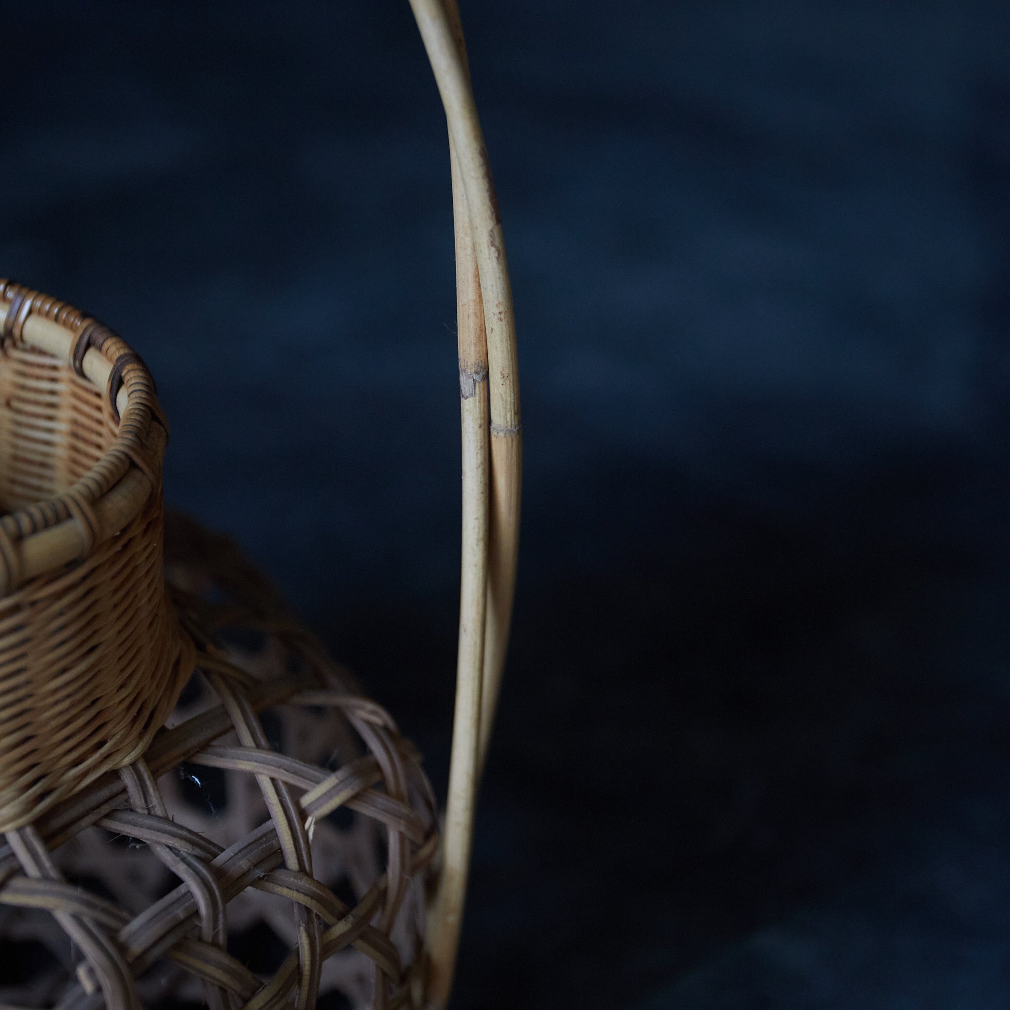 Sencha Runaway, Amber-colored Woven Basket, Taisho Period/1912-1926CE