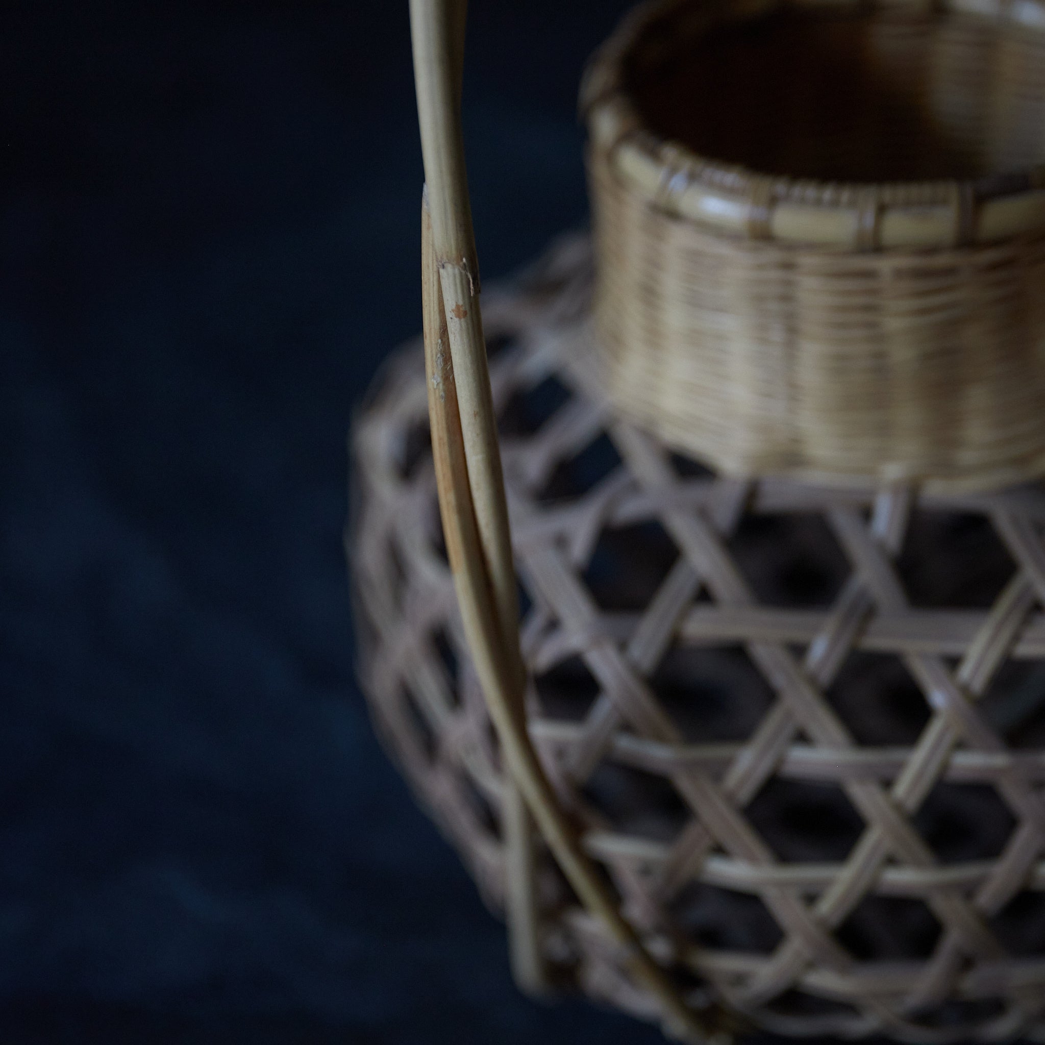 Sencha Runaway, Amber-colored Woven Basket, Taisho Period/1912-1926CE