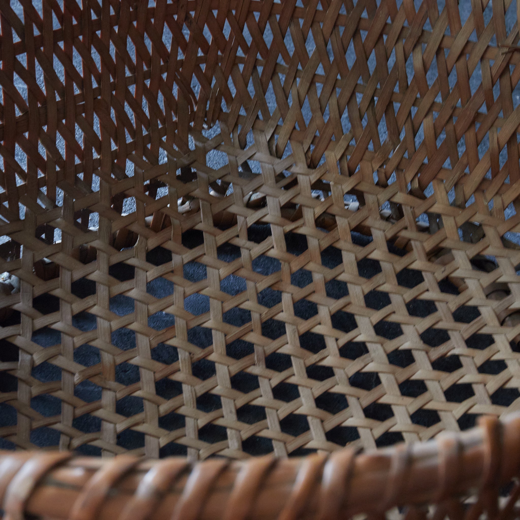 Amber-colored six-sided bamboo basket Taisho period/1912-1926CE