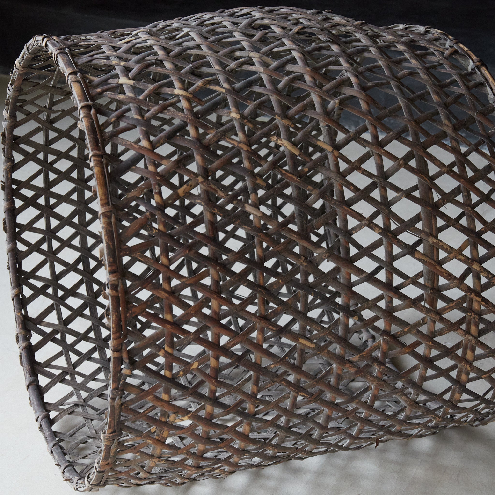 A well-used antique woven basket object from the Taisho period/1912-1926CE