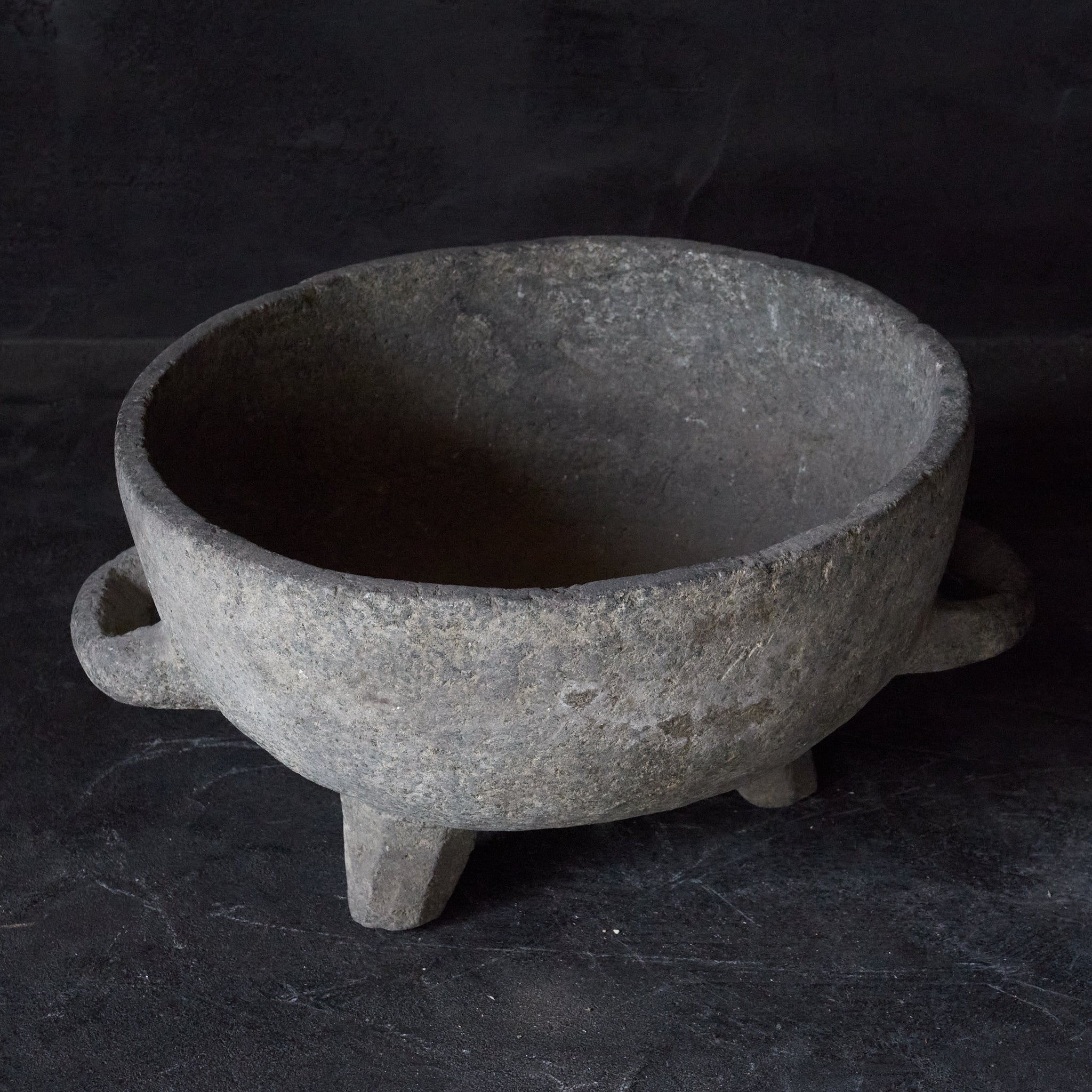 Stone brazier Joseon Dynasty/1392-1897CE