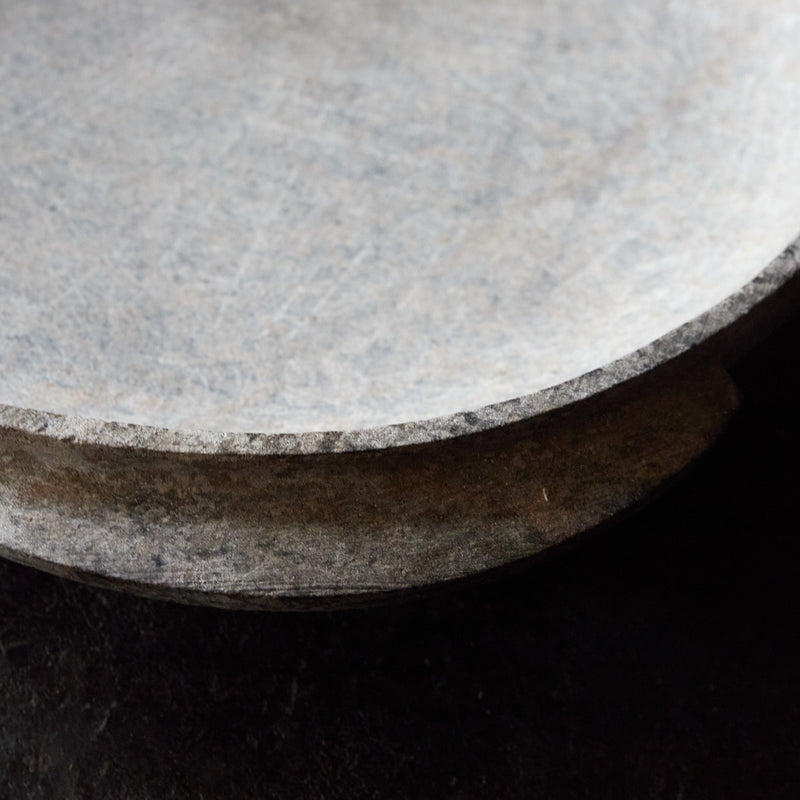 Stone-carved plate with handle, Joseon Dynasty/1392-1897CE