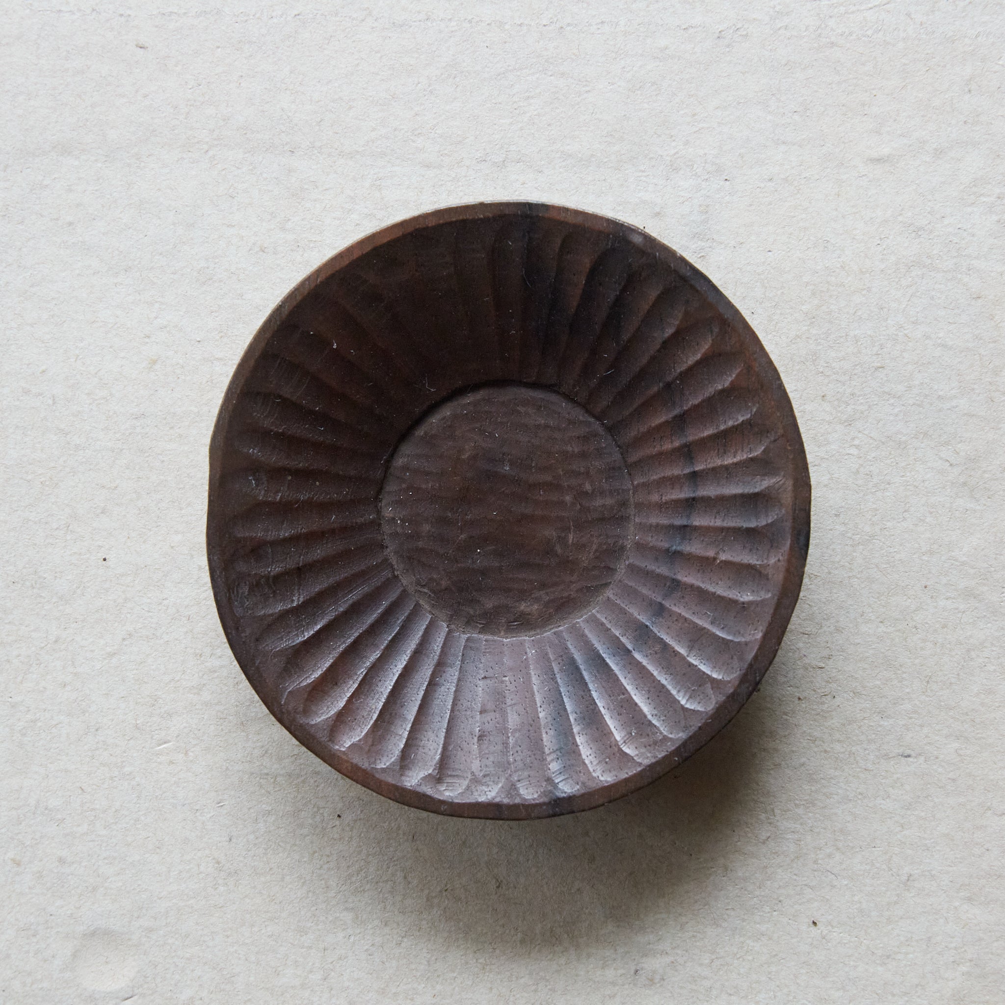 PLATILLO DE MADERA DE CAQUI NEGRO PEQUEÑO, Juego de 5, Período Taisho（1912–1926 d. C.）