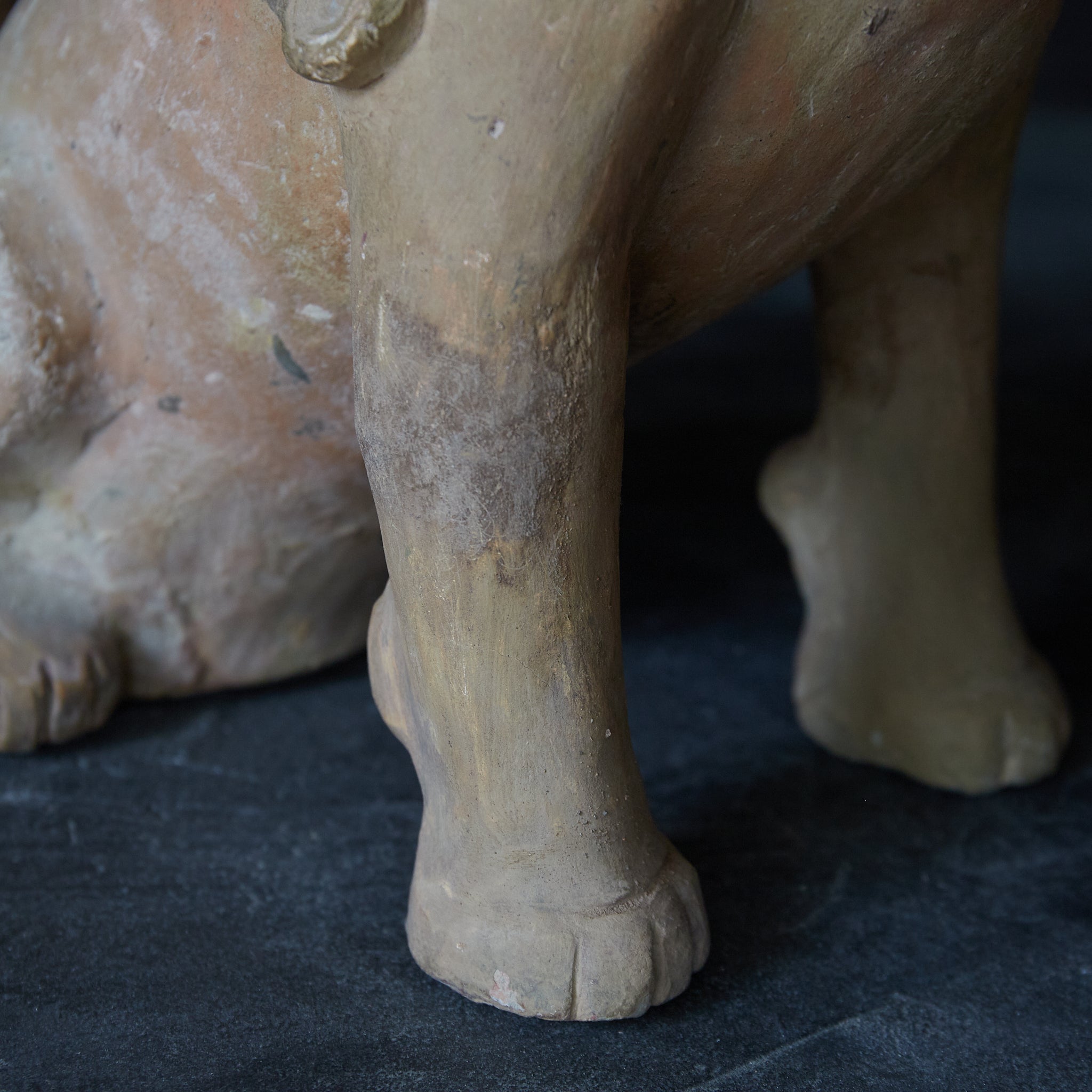 Earthenware lion statue