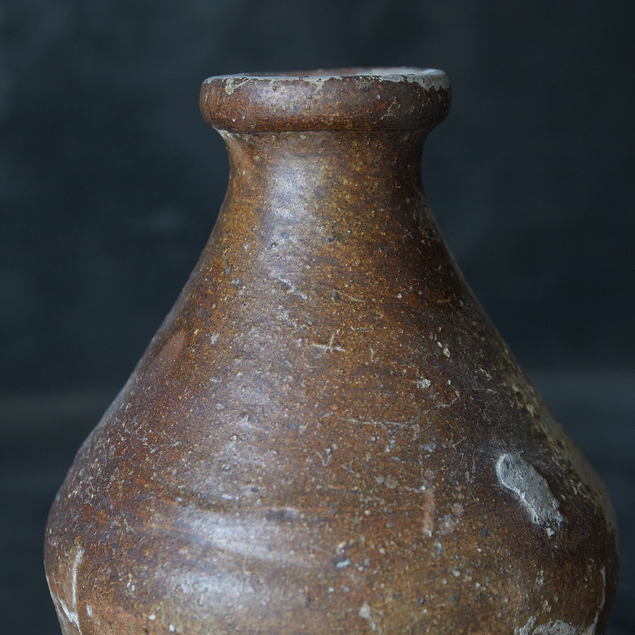 Jizo Kiln Old vase Yuan Dynasty/1206-1368CE