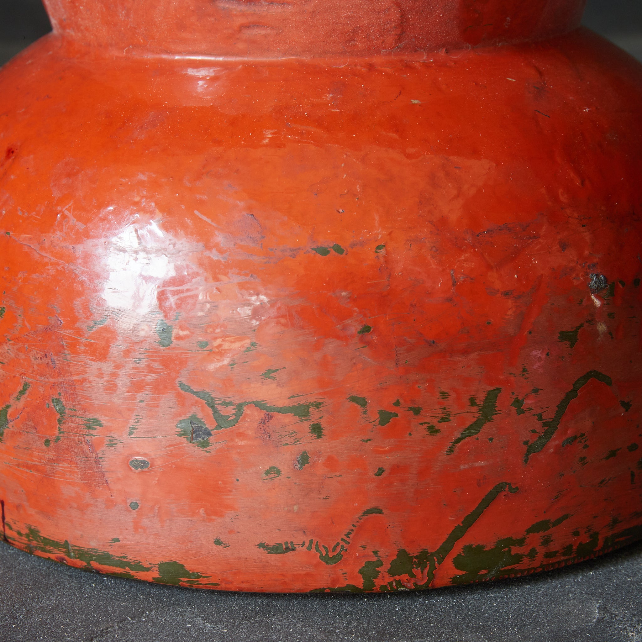 安土桃山–江戸時代 古塗 大鉢（1573–1867CE） | 入蘆花（ロカニイル）