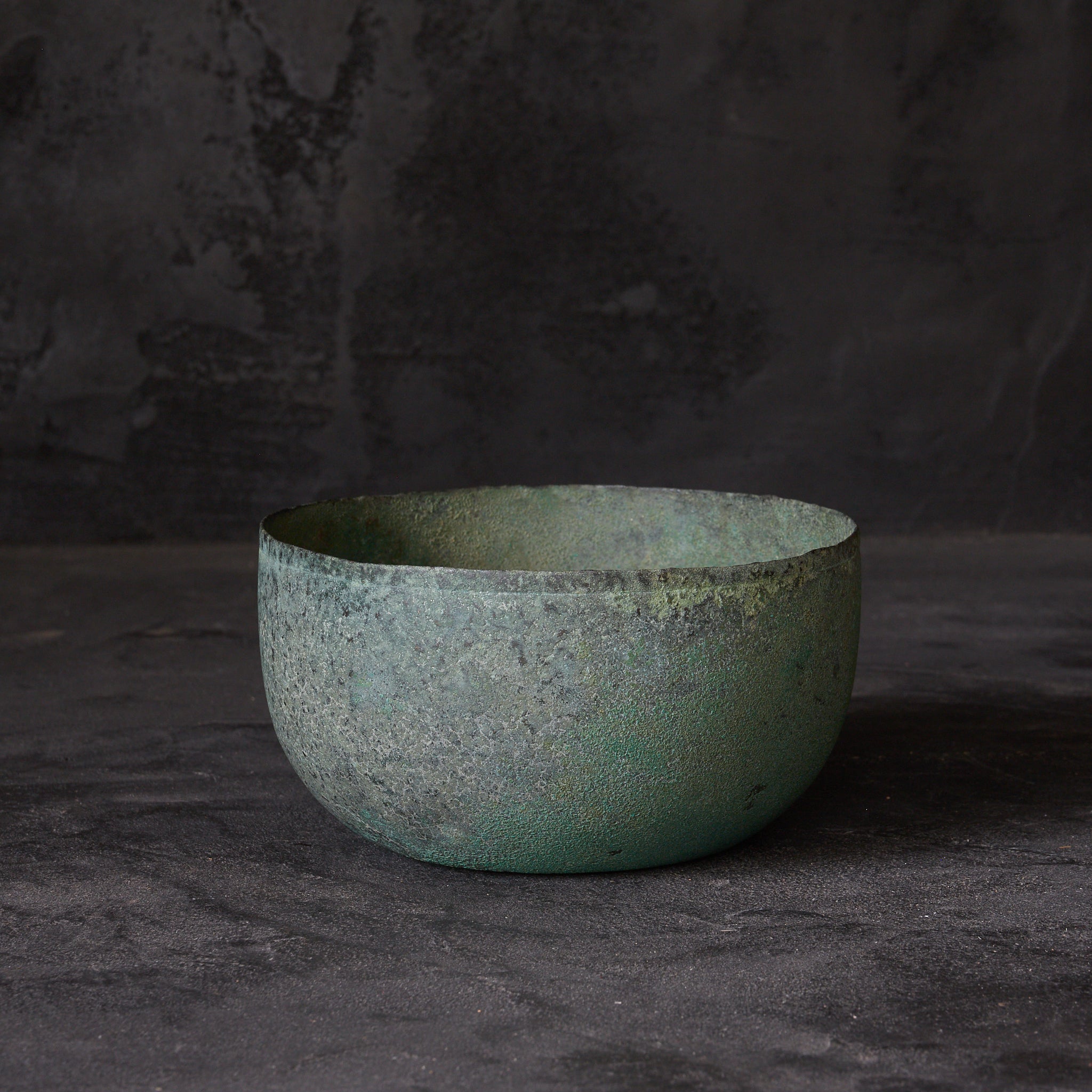 Hibiki copper sand bowl Goryeo dynasty/918-1392CE