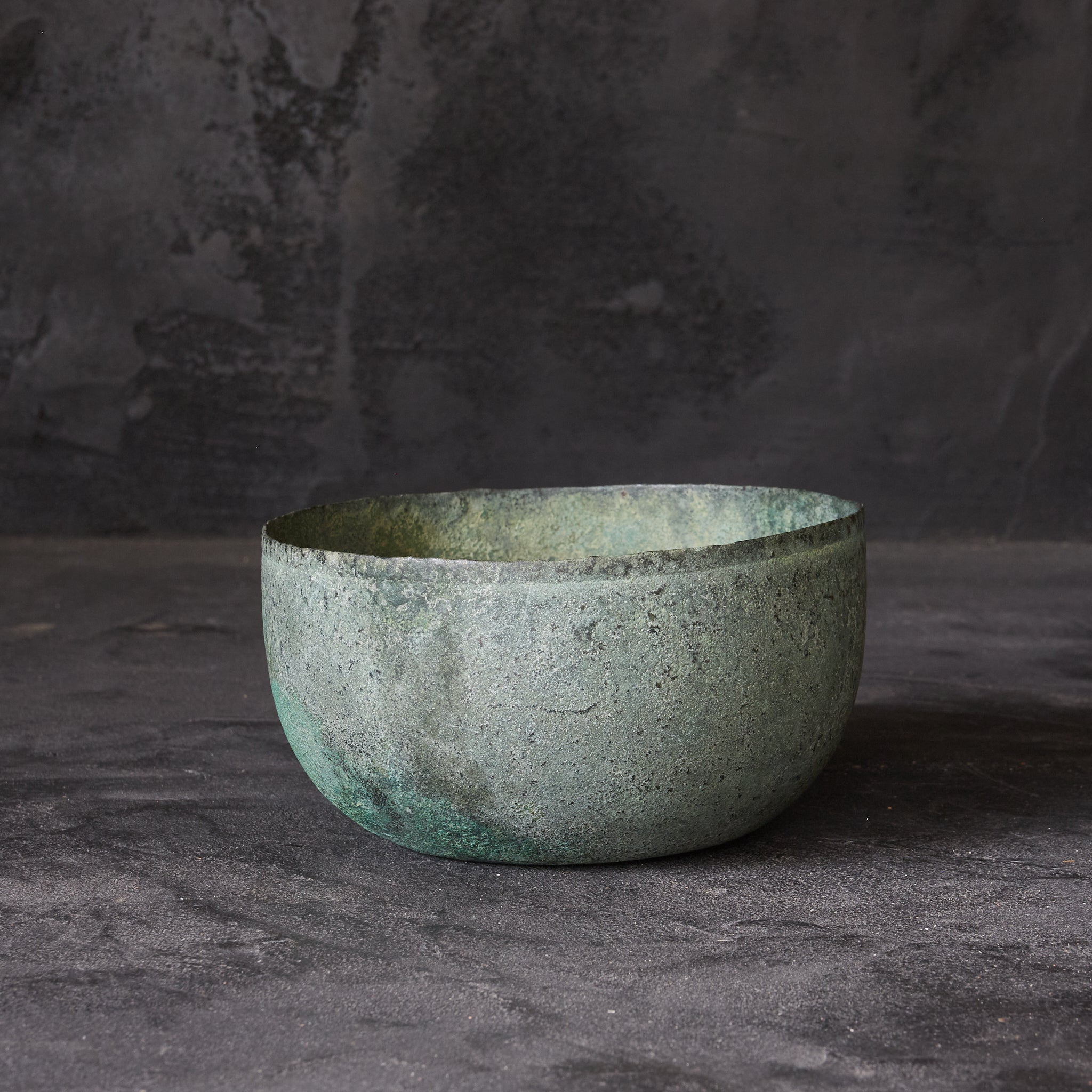 Hibiki copper sand bowl Goryeo dynasty/918-1392CE