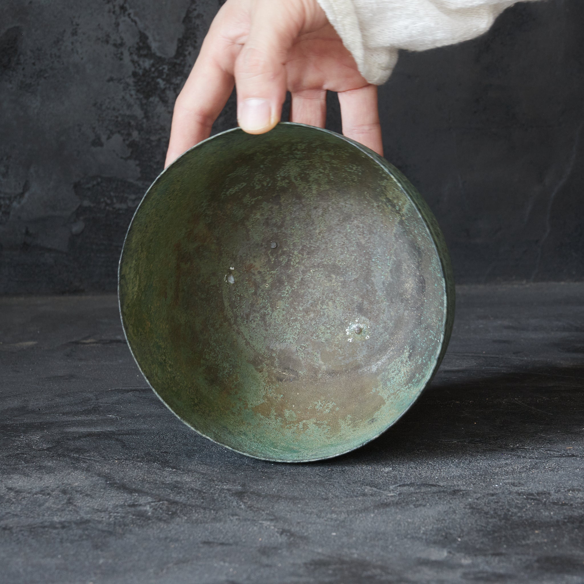 Hibiki copper sand bowl Goryeo dynasty/918-1392CE