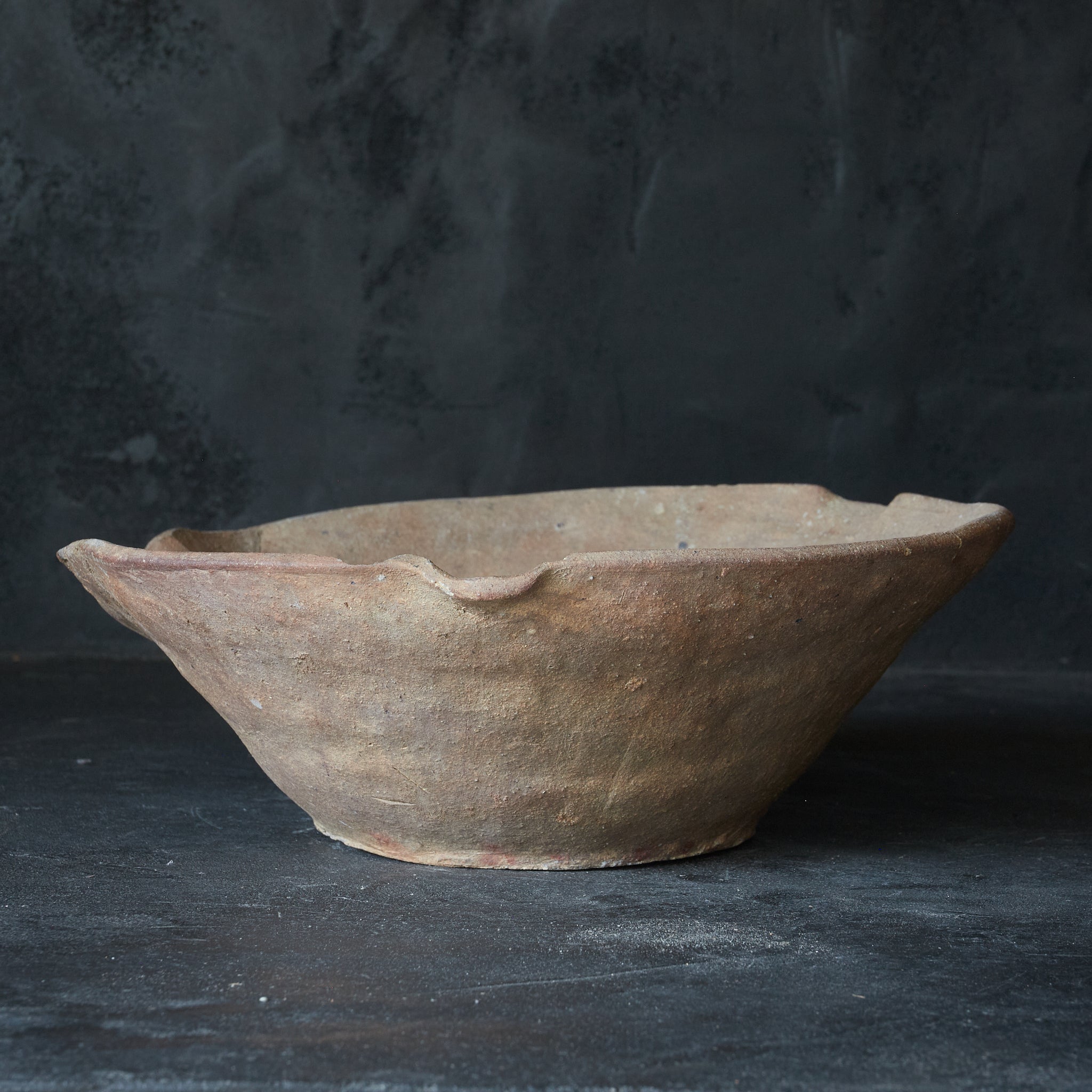 Old Tokoname Three-mouthed Large Bowl, Kamakura Period/1185-1333CE