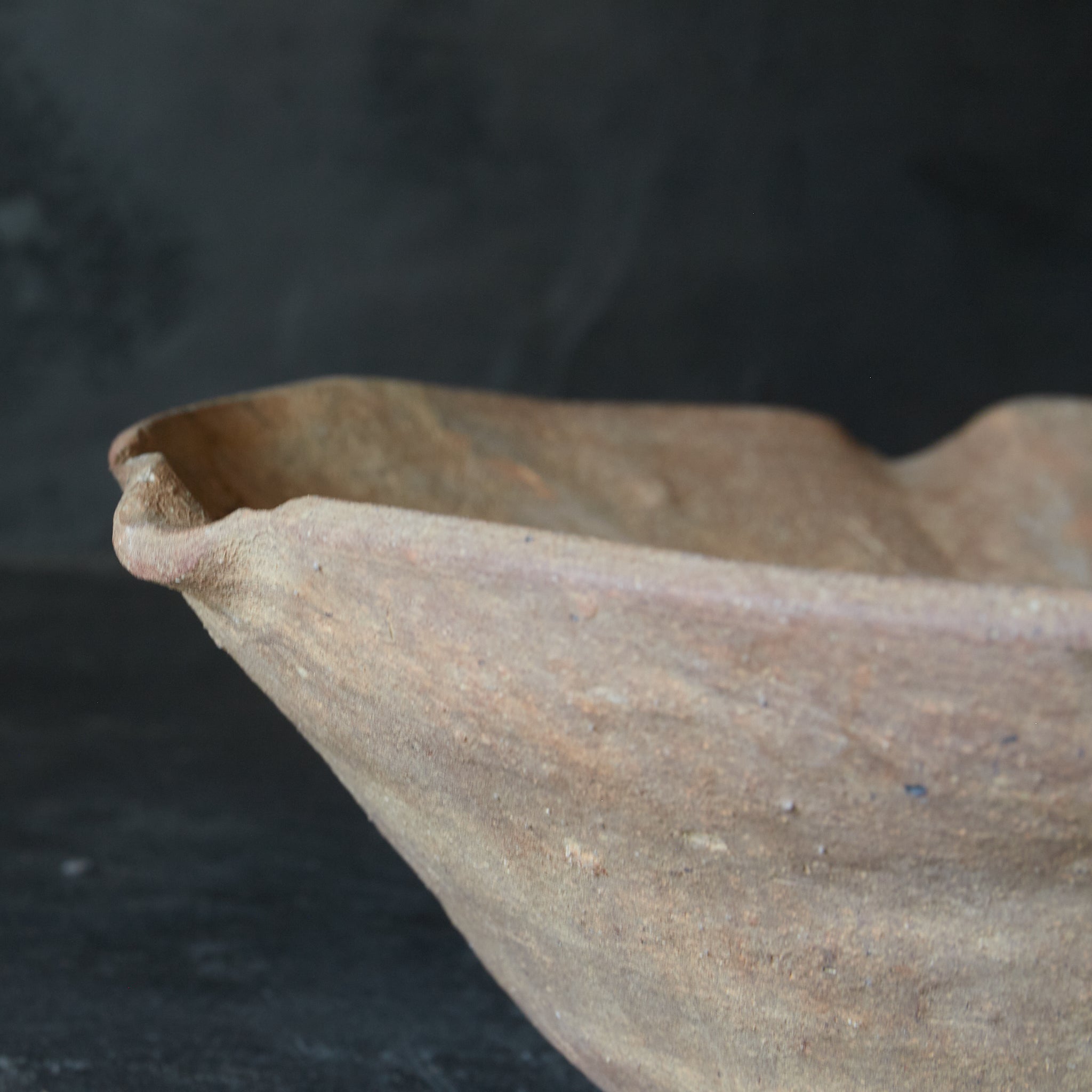 Old Tokoname Three-mouthed Large Bowl, Kamakura Period/1185-1333CE