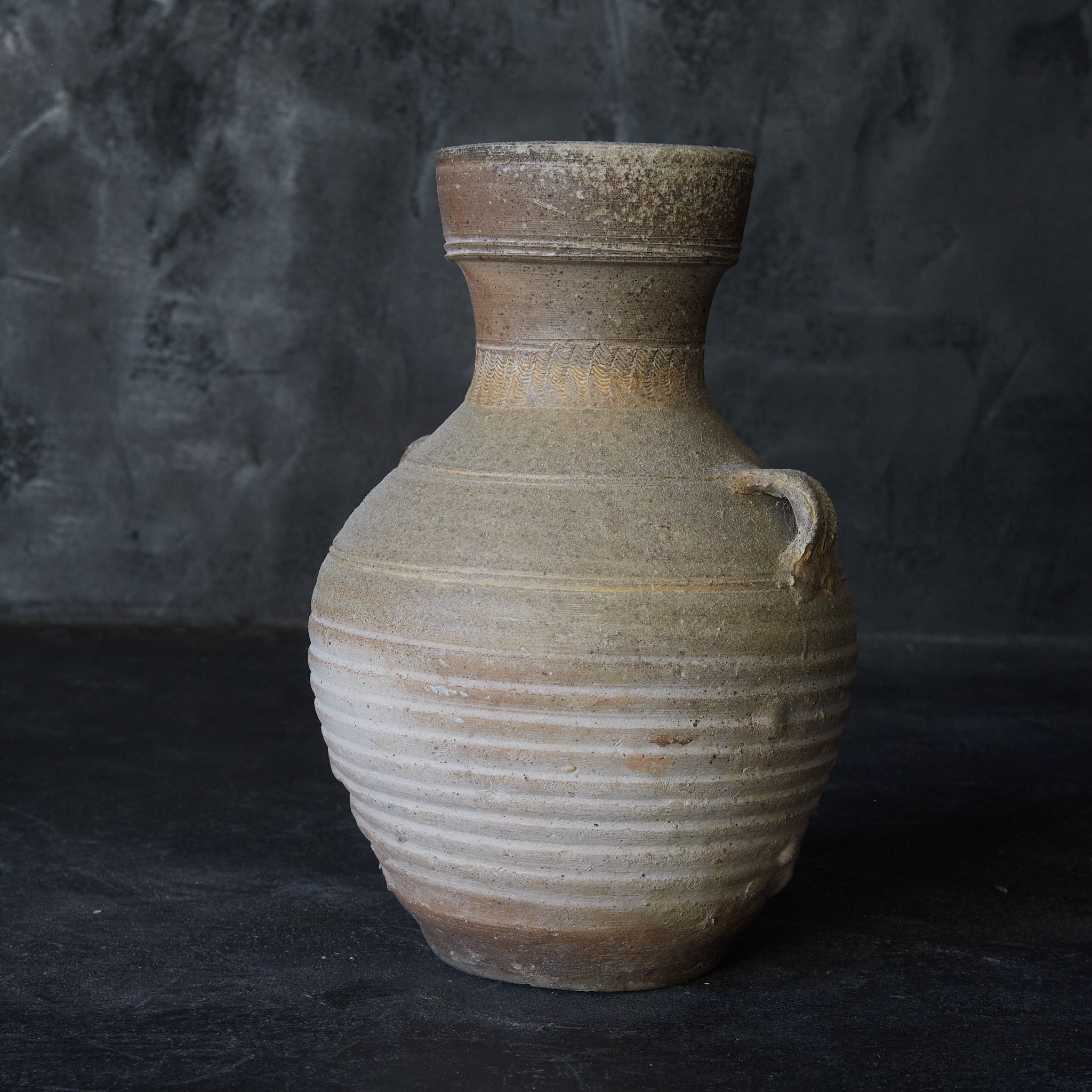 Han dynasty ash glaze double-eared vase Han dynasty/206BCE-220CE