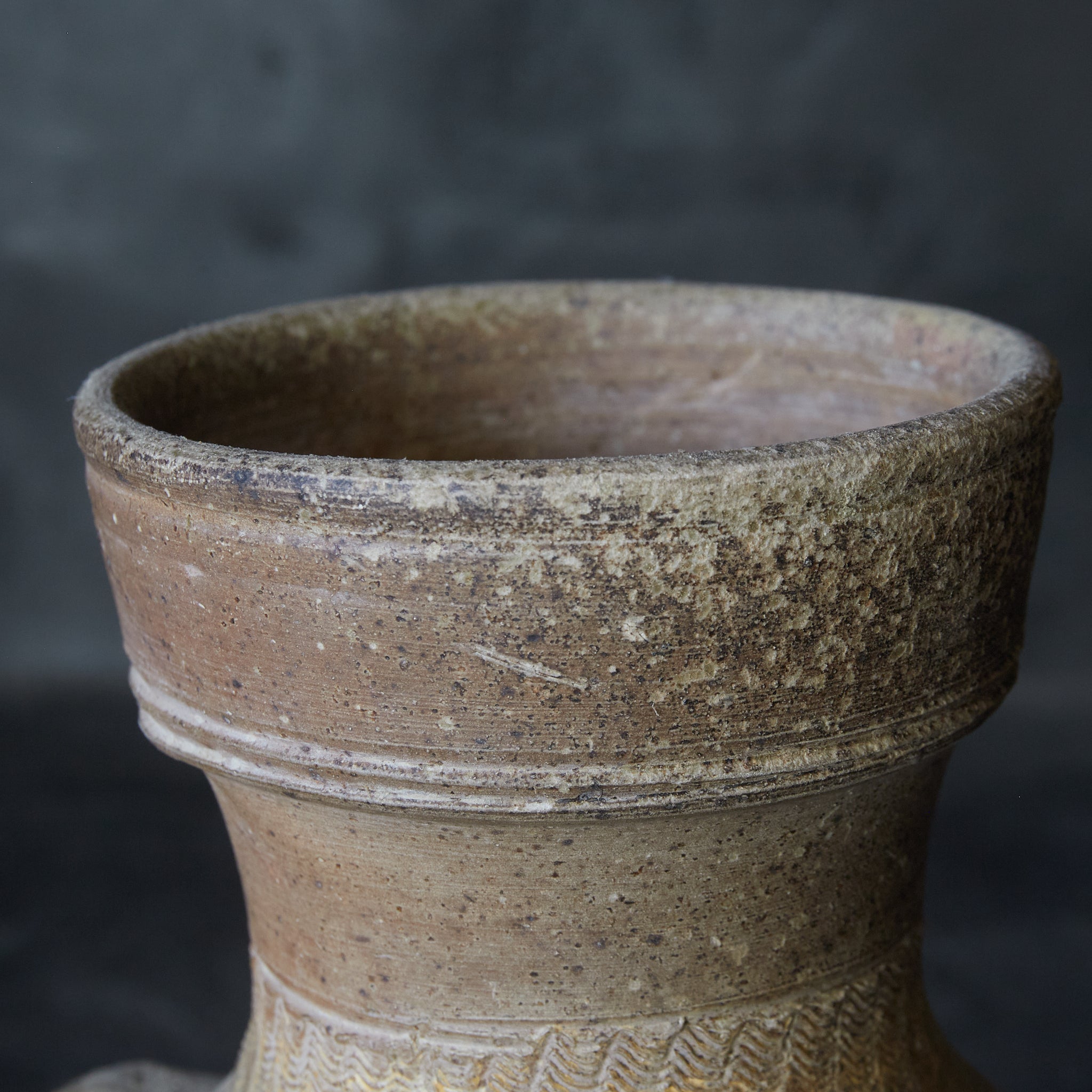 Han dynasty ash glaze double-eared vase Han dynasty/206BCE-220CE