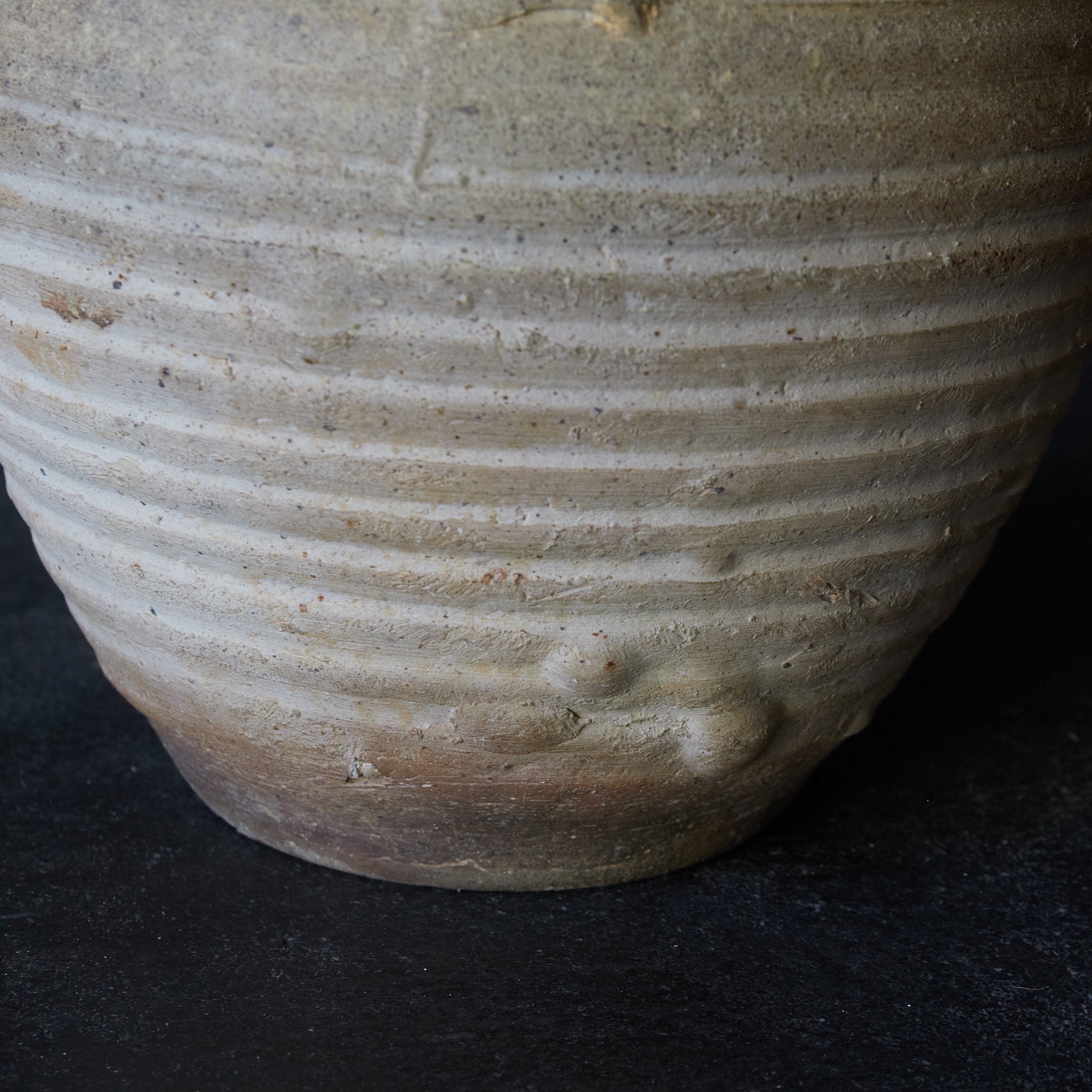 Han dynasty ash glaze double-eared vase Han dynasty/206BCE-220CE