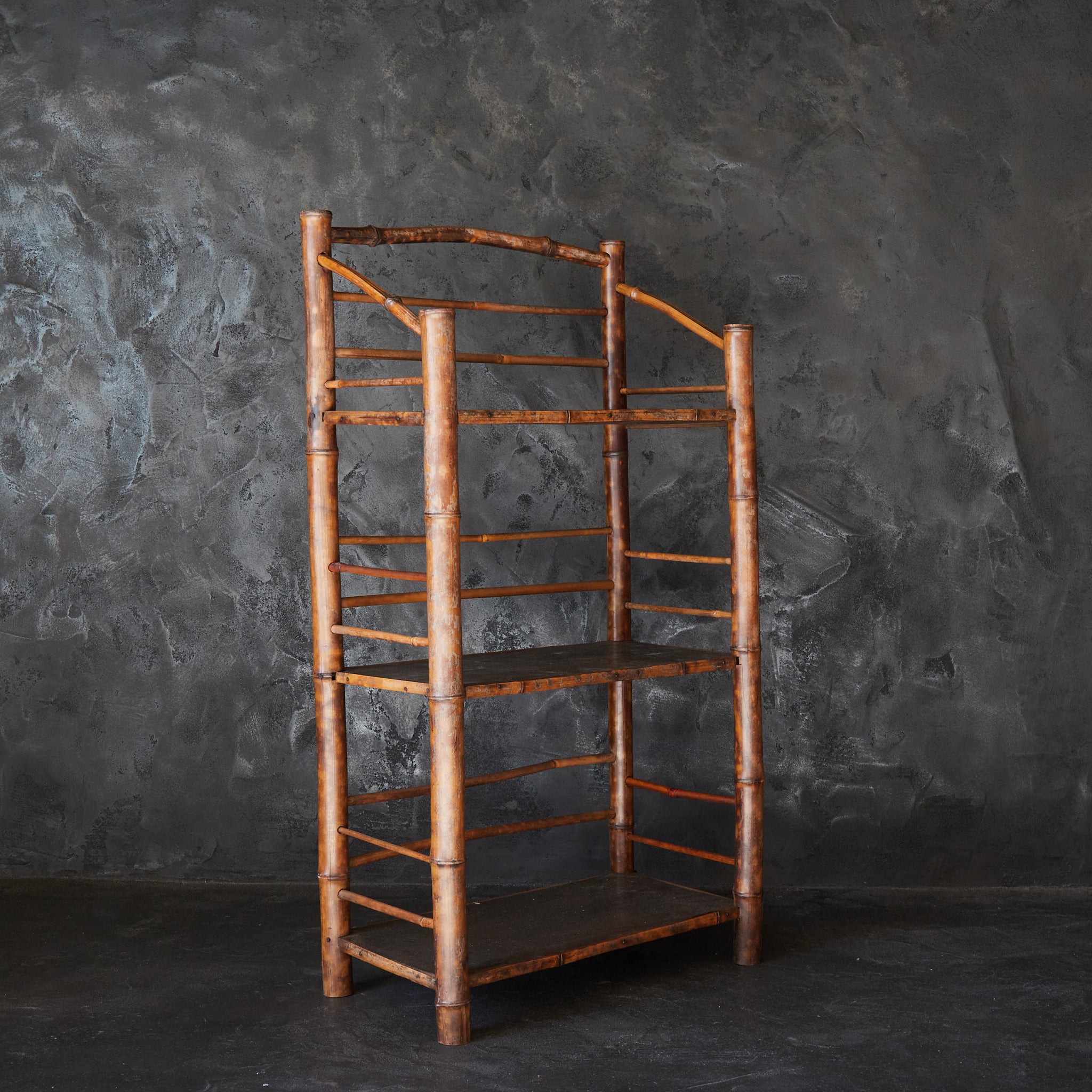 A well-used spotted bamboo tea shelf from the Taisho period (1912-1926CE)