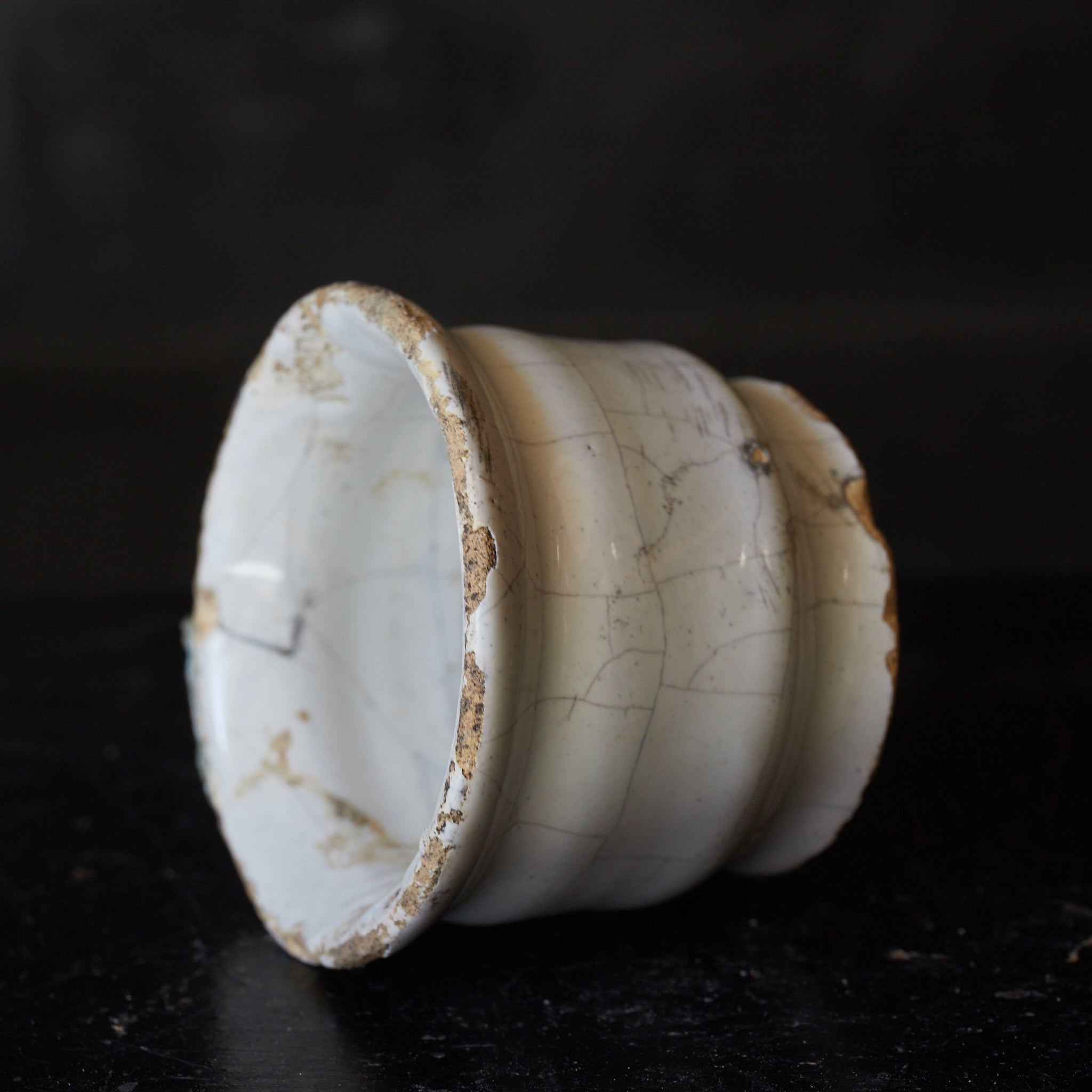 18th century white glazed Delft cup with wooden lid 16th-19th century