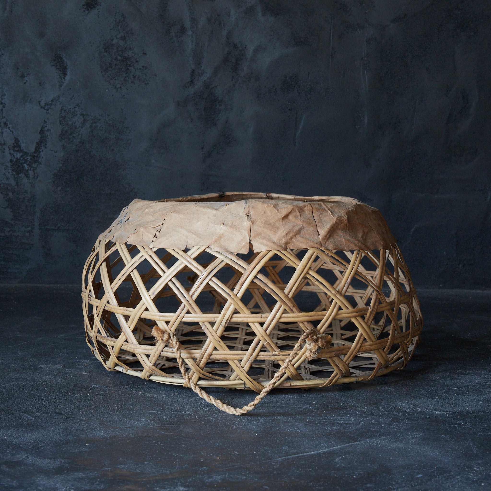 Old bamboo basket with straw handle Flower basket Meiji period/1868-1912CE