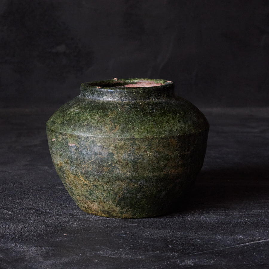漢代 緑釉小壺（206 BCE–220 CE）