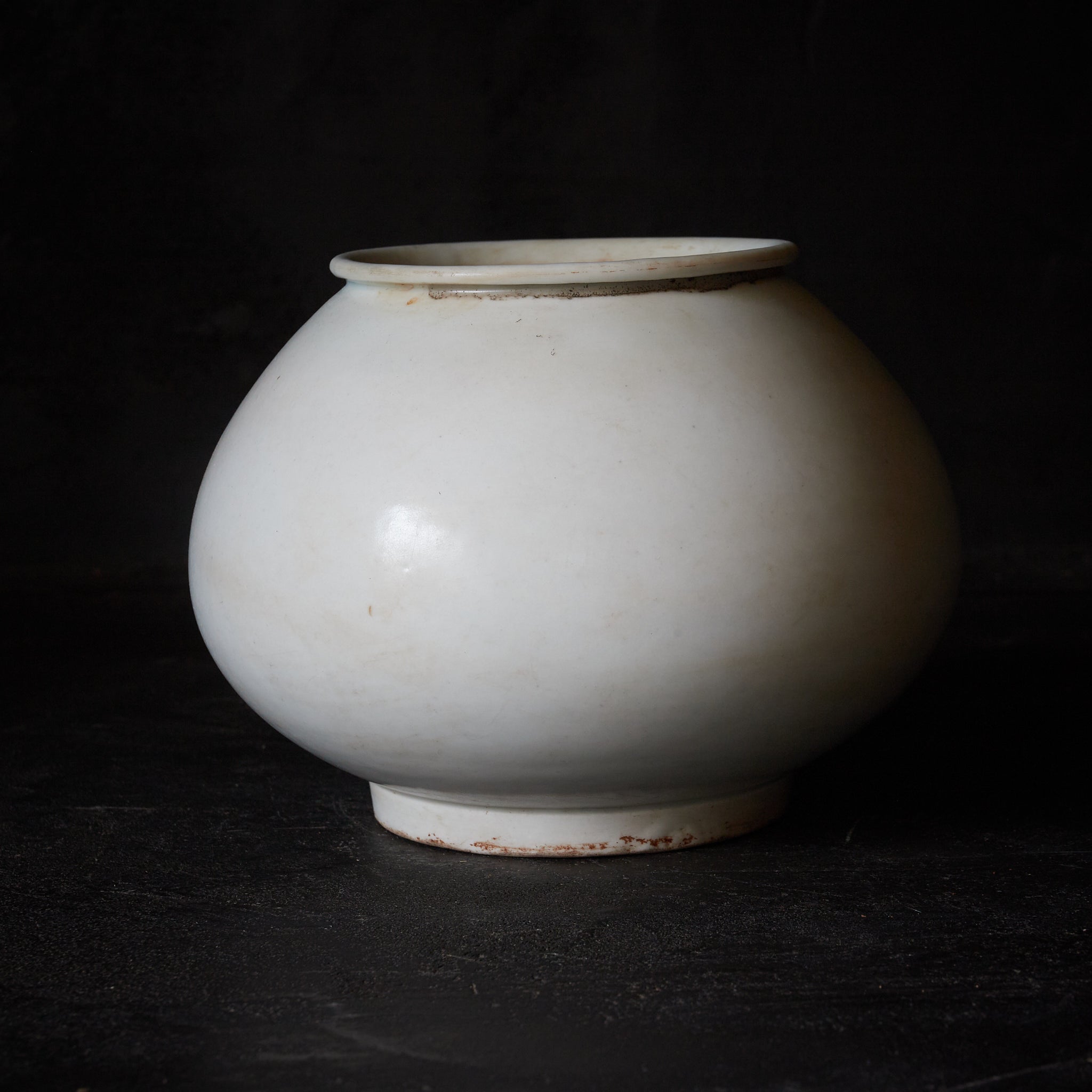 李朝 白磁丸壺 木箱付（1392–1897CE） | 入蘆花（ロカニイル）