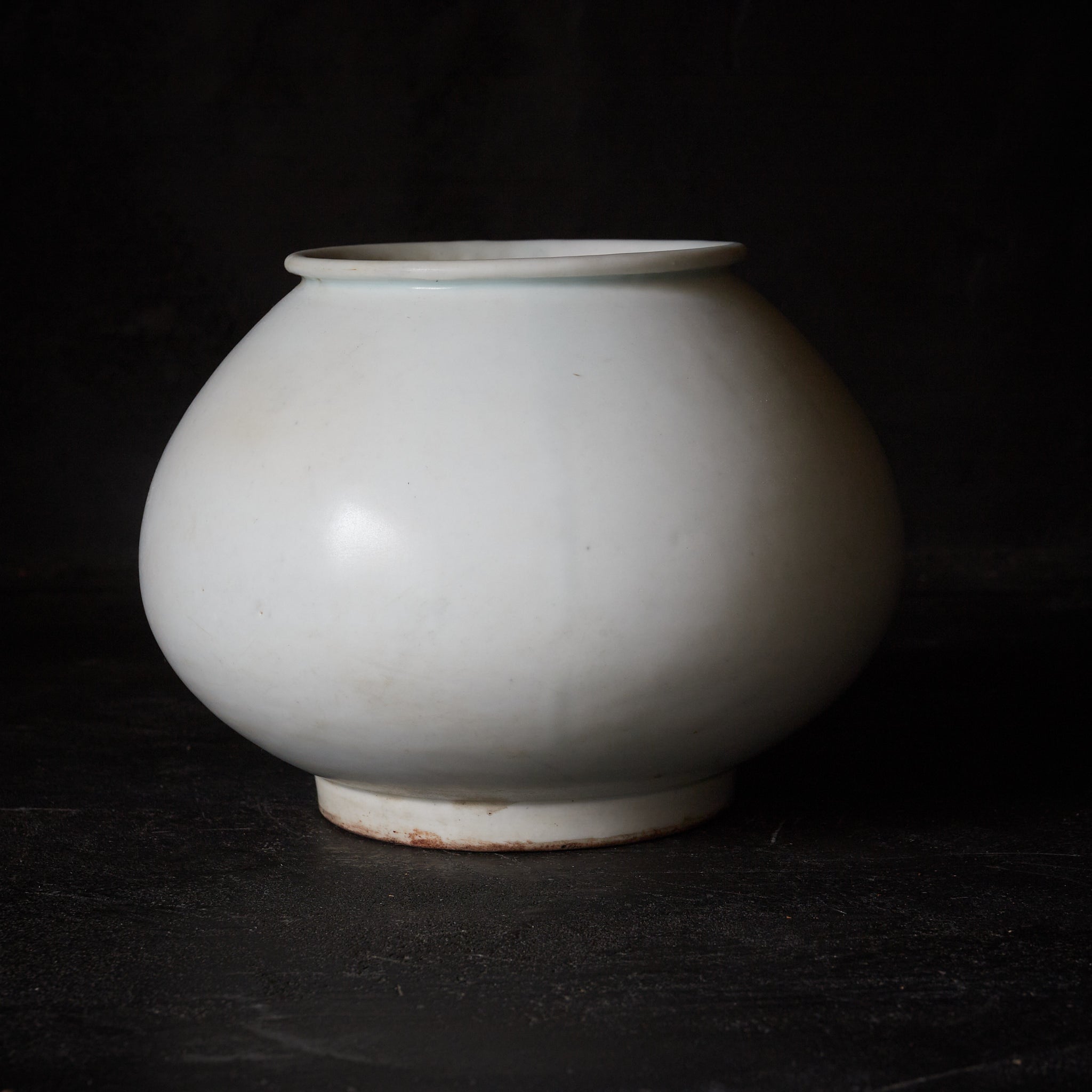 李朝 白磁丸壺 木箱付（1392–1897CE） | 入蘆花（ロカニイル）